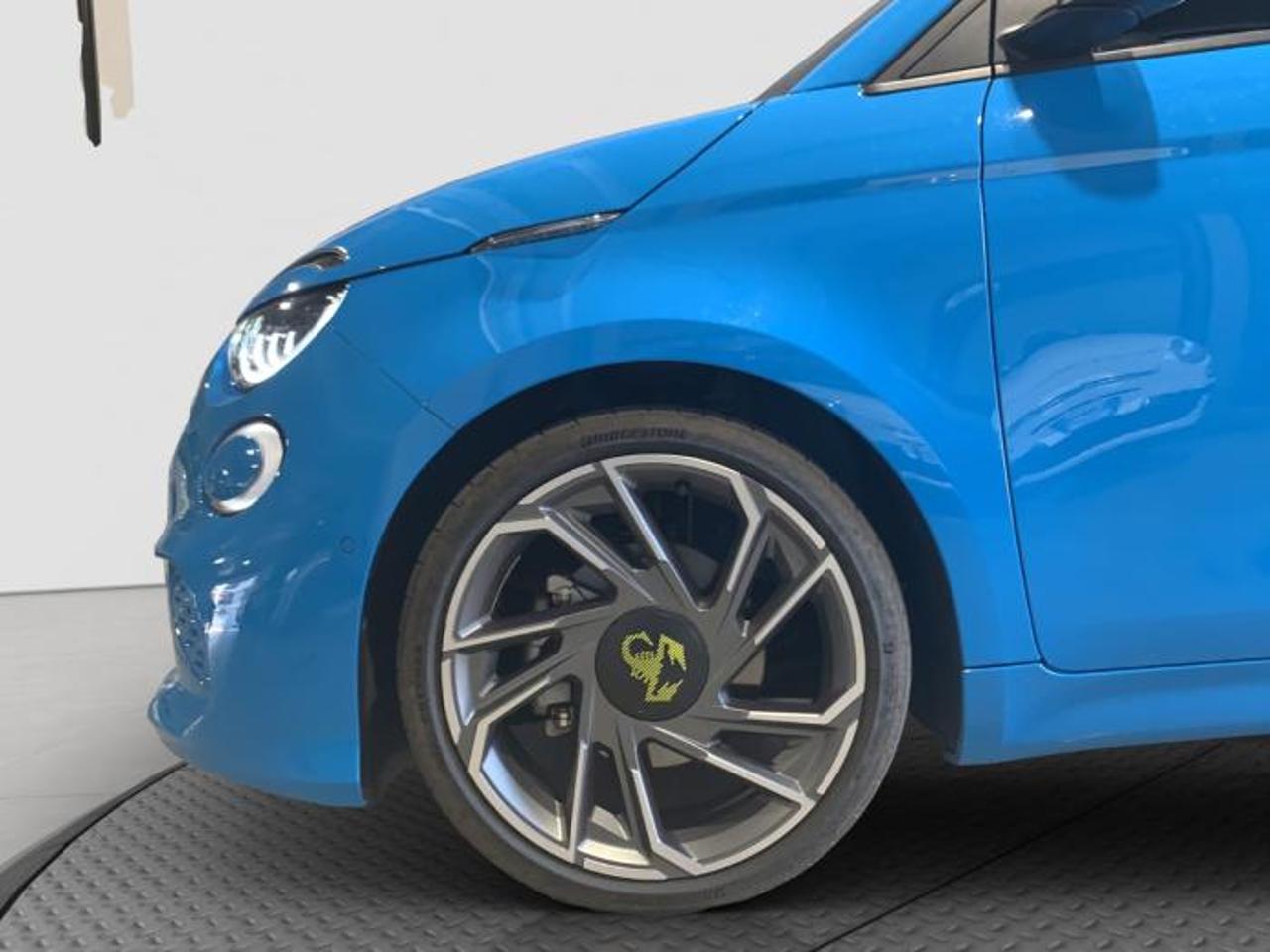 Abarth Abarth 500 usata, con Caricabatterie di bordo da 11 kW