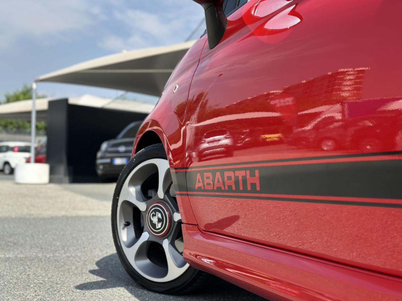 Abarth Abarth 595 usata, con cerchi in lega