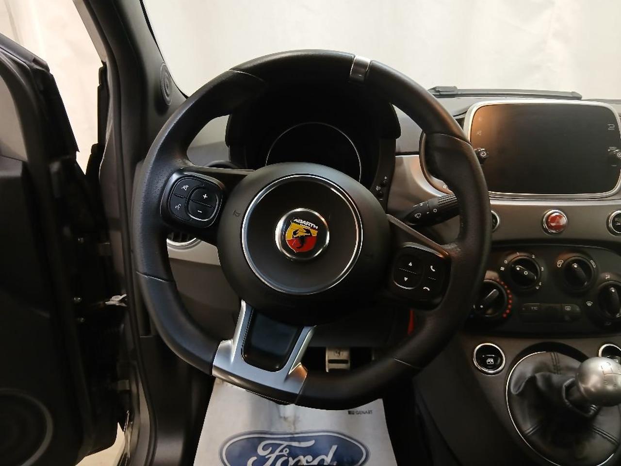 Abarth Abarth 595 usata, con Caricabatterie di bordo da 7,4 kW