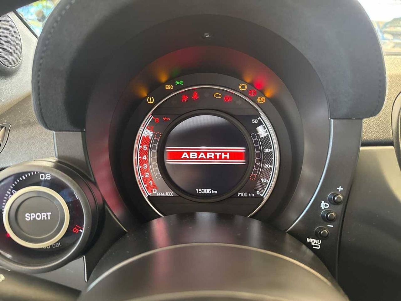 Abarth Abarth 595 usata, con Caricabatterie di bordo da 22 kW