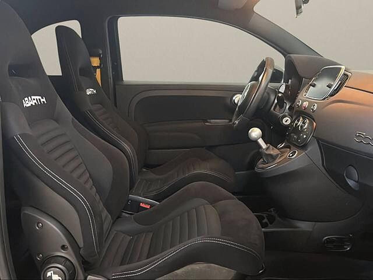 Abarth Abarth 595 usata, con Caricabatterie di bordo da 7,4 kW