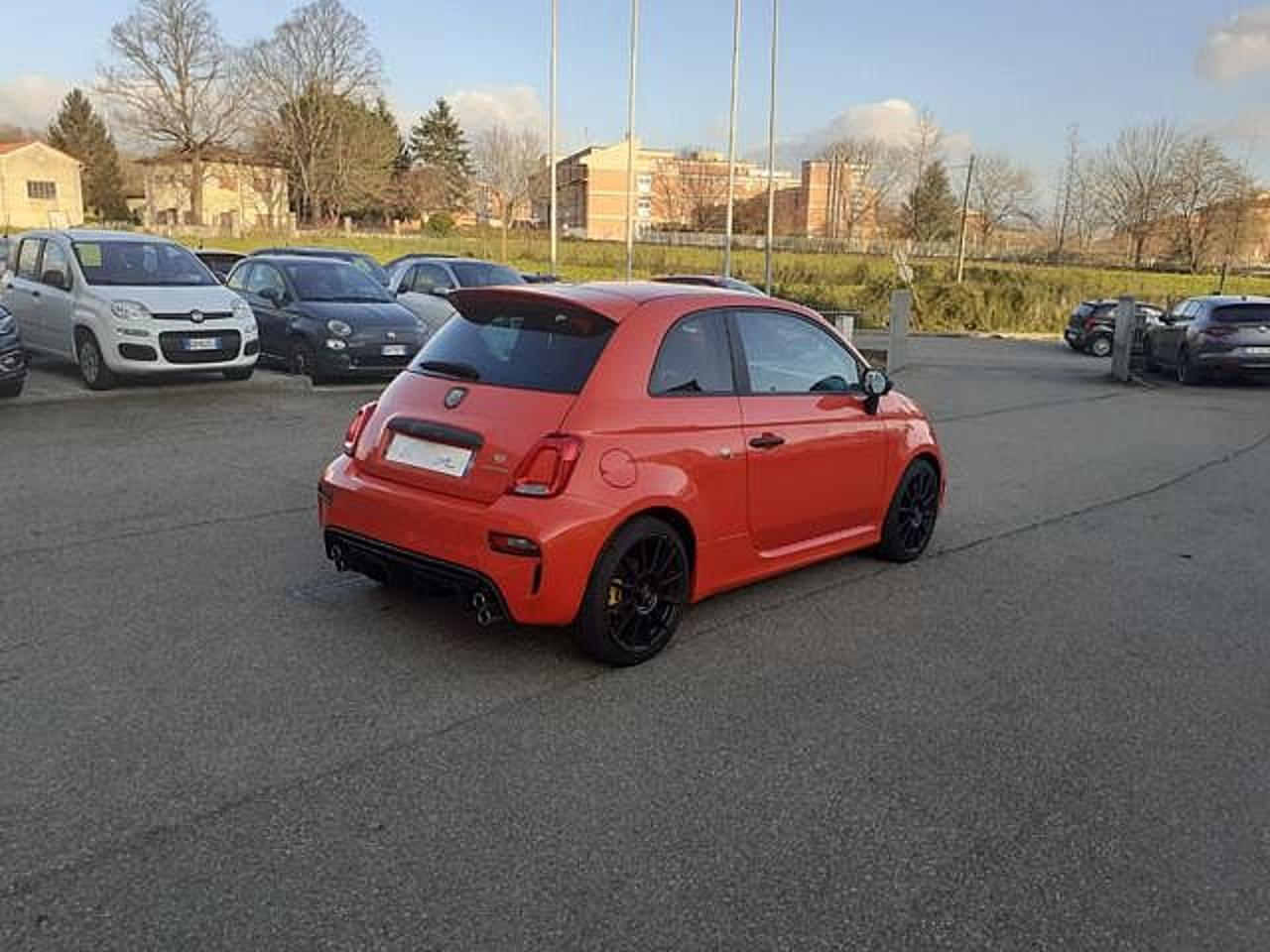 Abarth Abarth 695 usata, con Caricabatterie di bordo da 11 kW