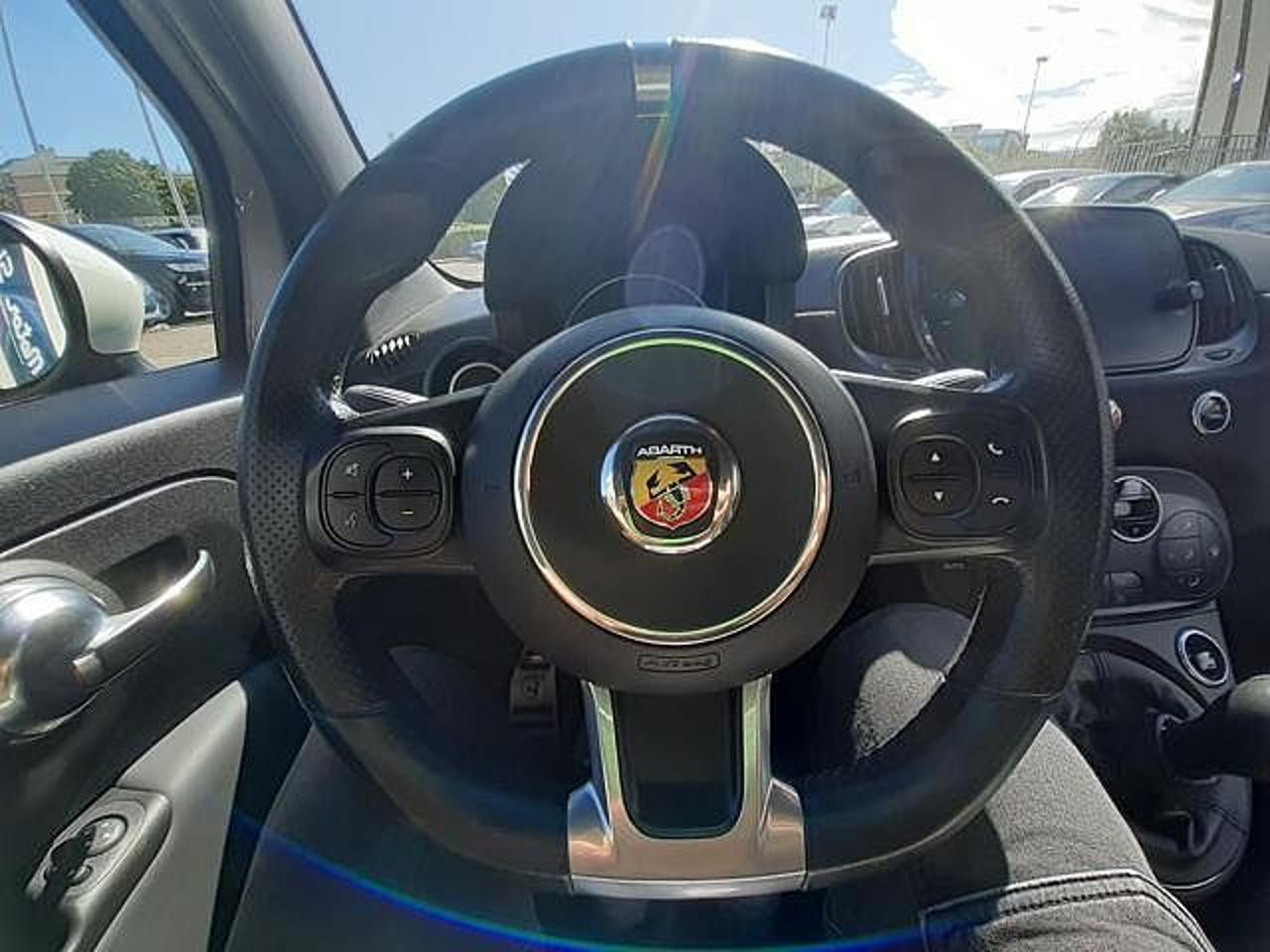 Abarth Abarth 695 usata, con Rivestimento interno