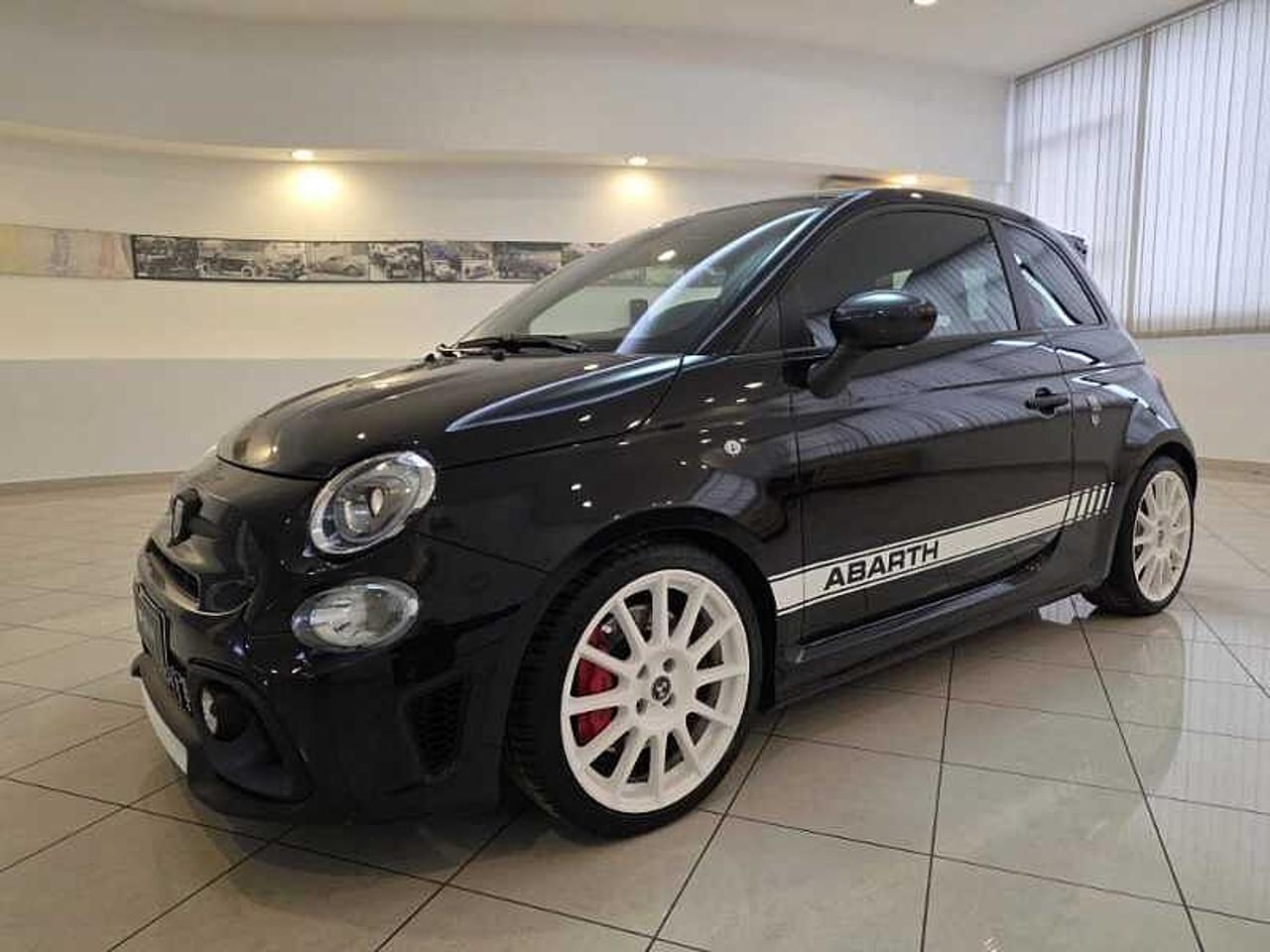 abarth 695 695 1.4 t-jet 70th 180cv usata
