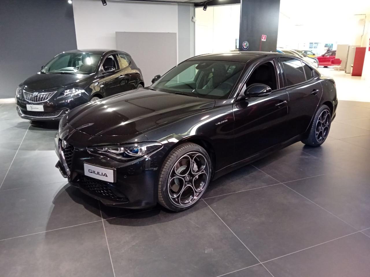 alfa romeo giulia giulia 2.2 turbodiesel 210 cv at8 awd q4 veloce usata