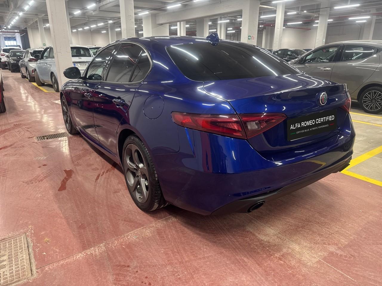 Alfa Romeo Alfa Romeo Giulia usata, con Chiusura centralizzata tramite cellulare , incl. cristalli elettrici e incl. blocco chiusura