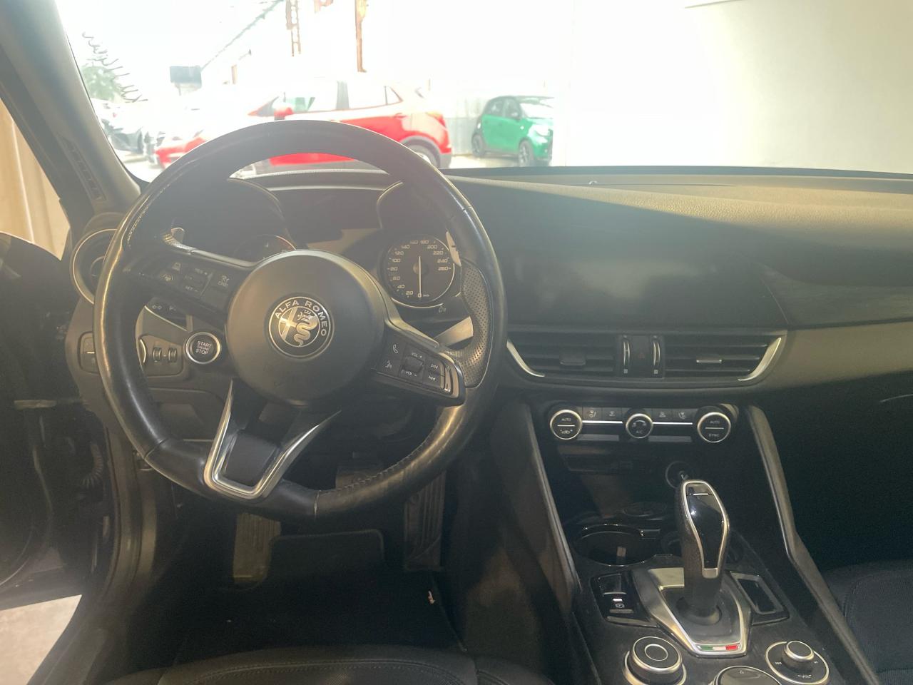 Alfa Romeo Alfa Romeo Giulia usata 5