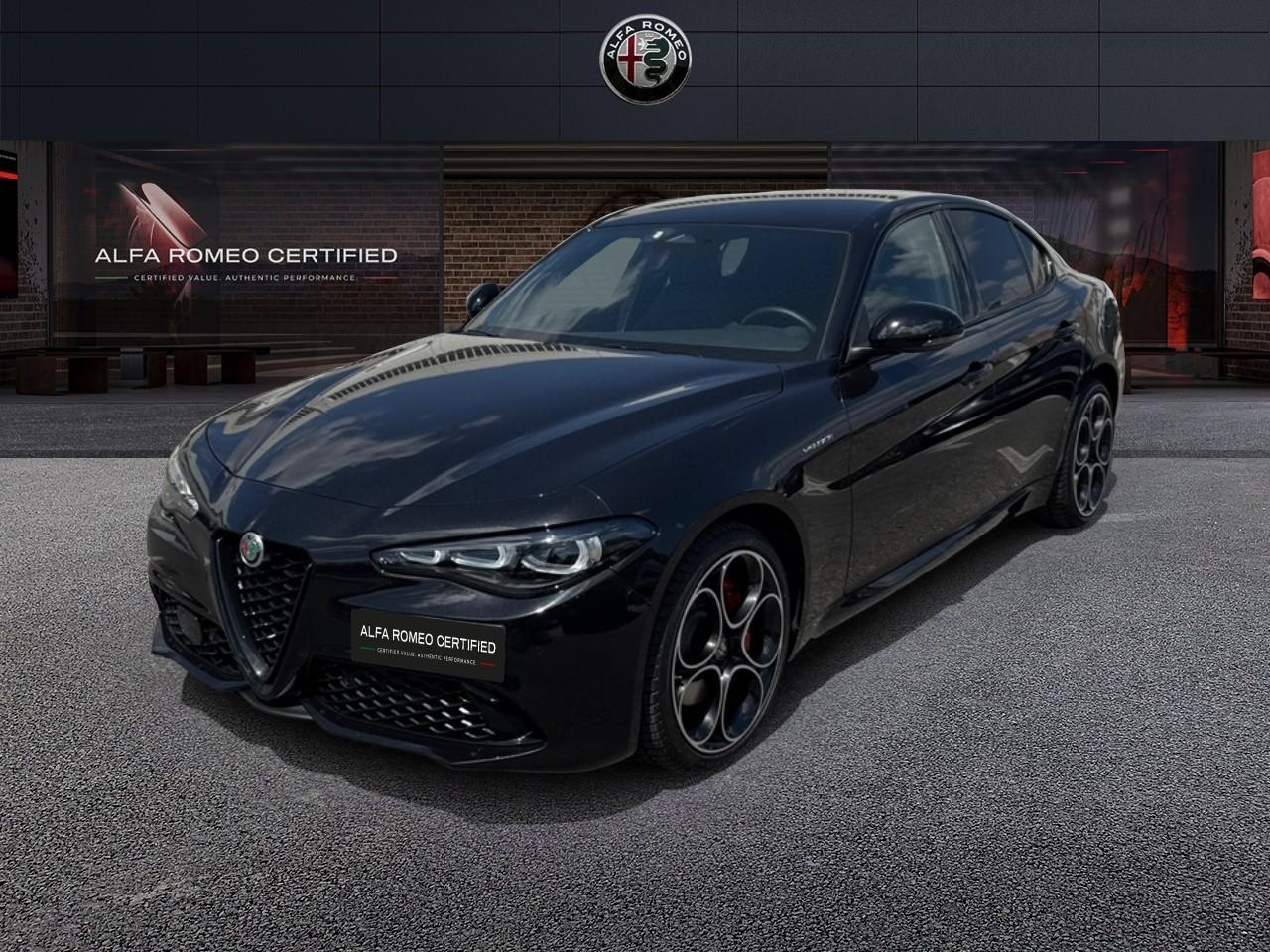 Alfa Romeo Alfa Romeo Giulia usata, con 12,30 schermo display Pannello strumenti 1, 31,2 e controllo con rotella, 8,80 schermo display touch screen, Plancia centrale 1, 22,4, fisso, controllo con rotella e no