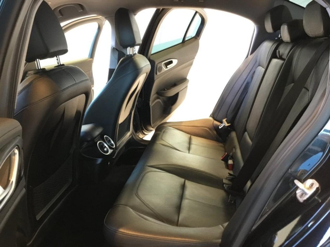 Alfa Romeo Alfa Romeo Giulia usata, con fendinebbia