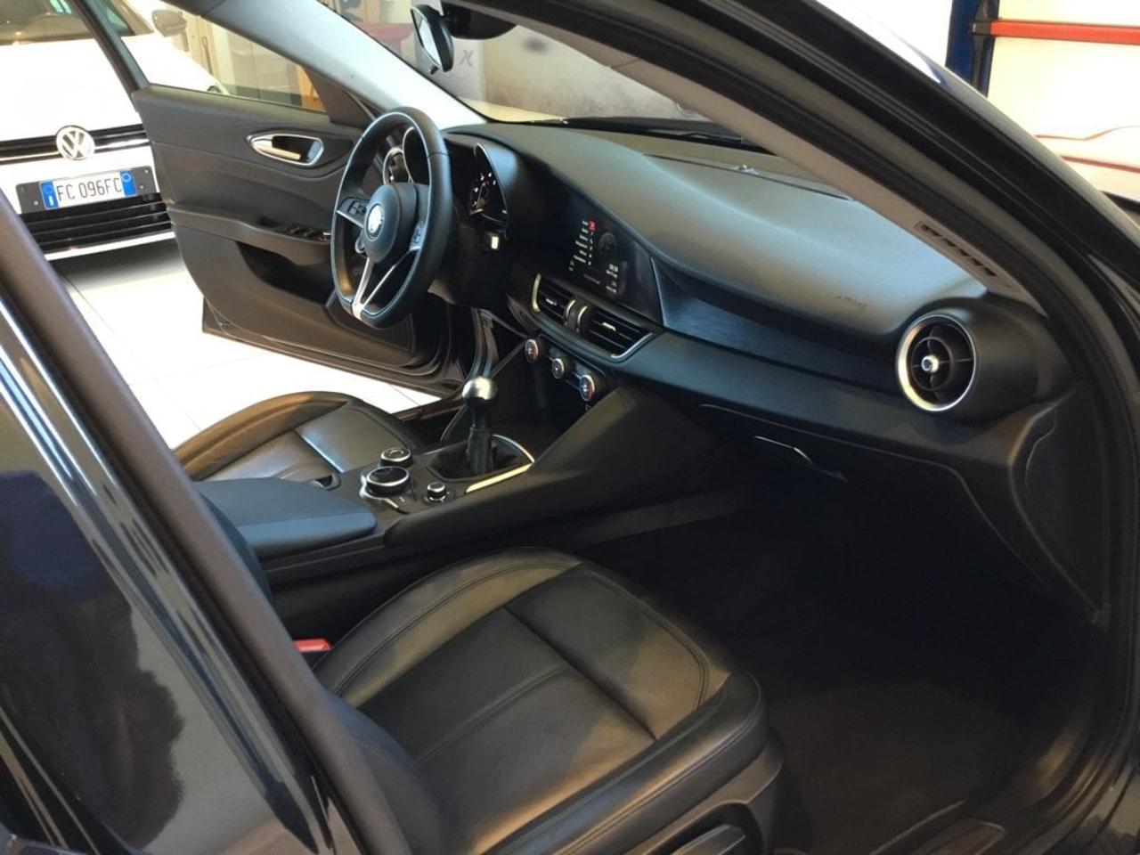 Alfa Romeo Alfa Romeo Giulia usata, con park distance control