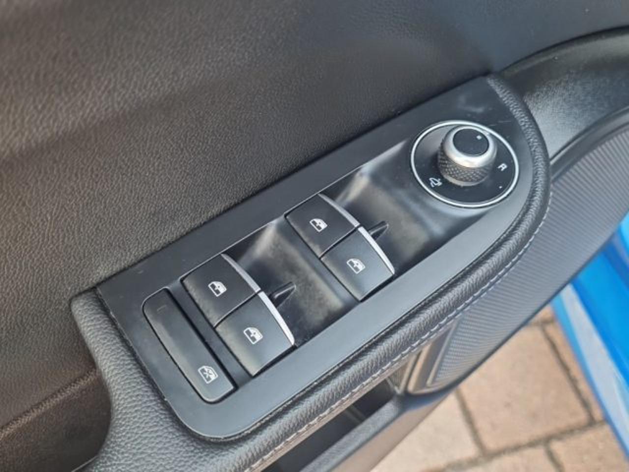 Alfa Romeo Alfa Romeo Giulia usata, con servo sterzo