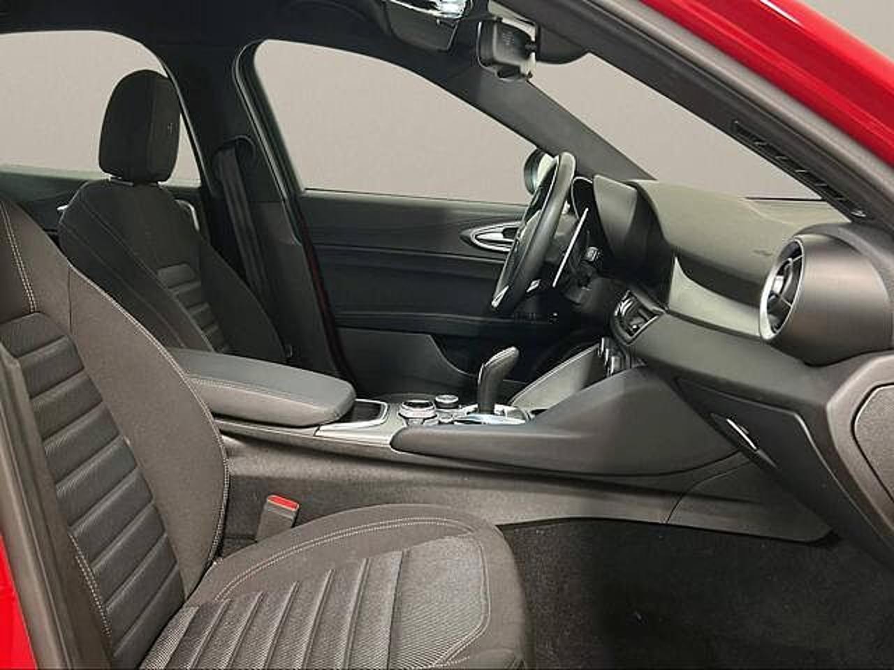 Alfa Romeo Alfa Romeo Giulia usata, con computer di bordo