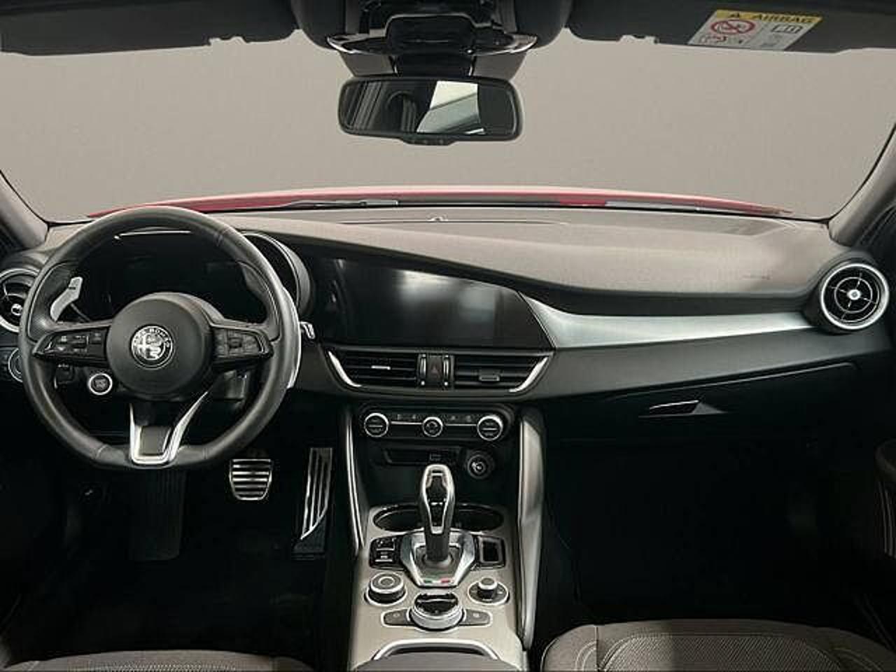Alfa Romeo Alfa Romeo Giulia usata, con fari fendinebbia