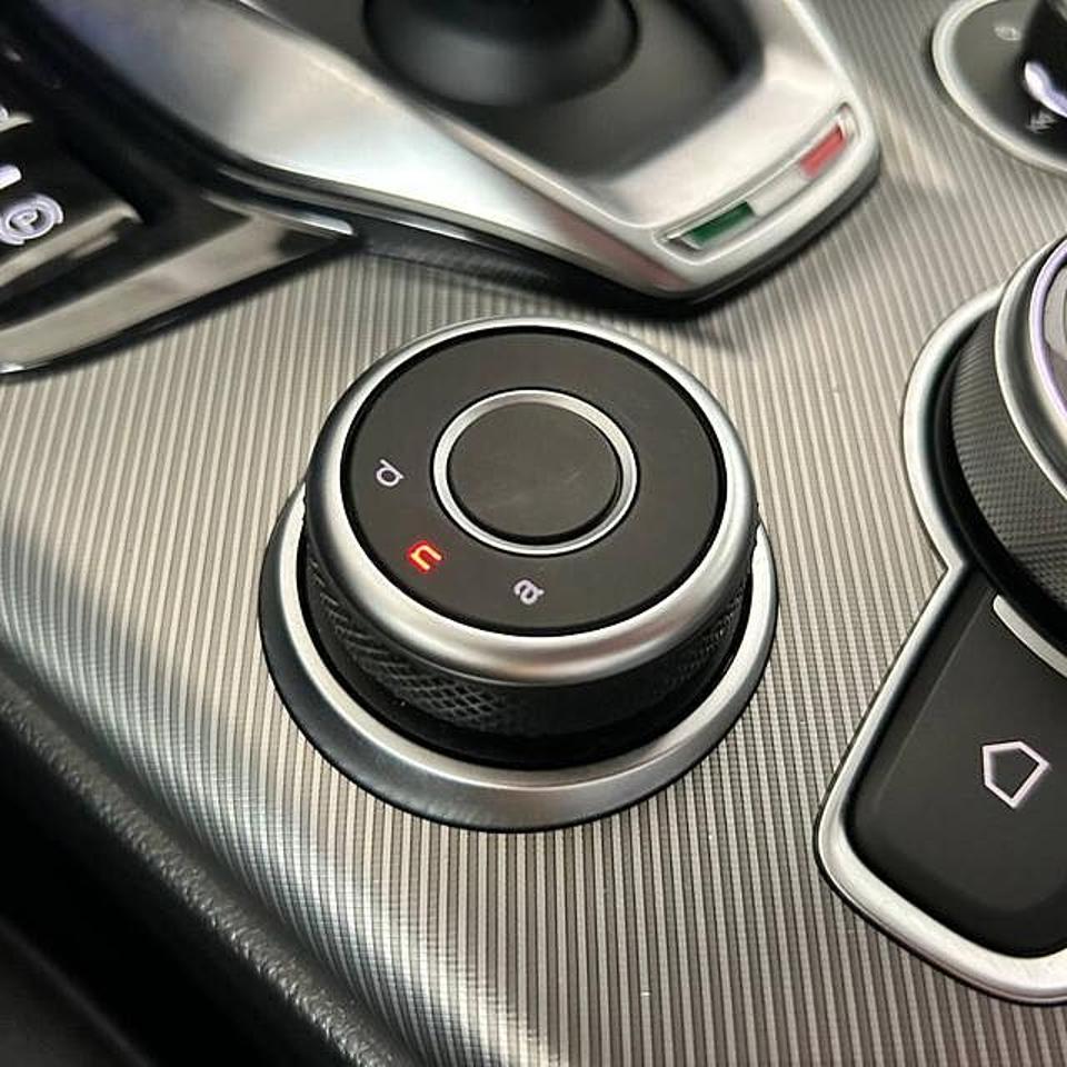 Alfa Romeo Alfa Romeo Giulia usata 23