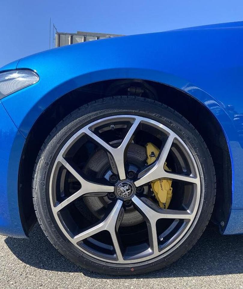 Alfa Romeo Alfa Romeo Giulia usata, con fari fendinebbia