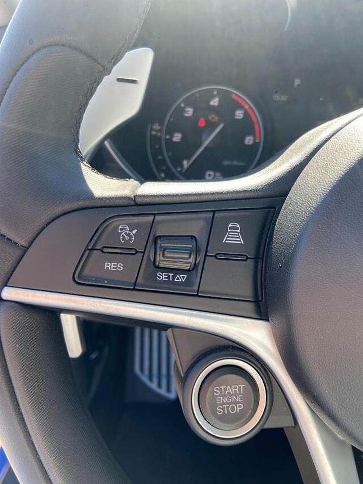 Alfa Romeo Alfa Romeo Giulia usata, con sistema di navigazione