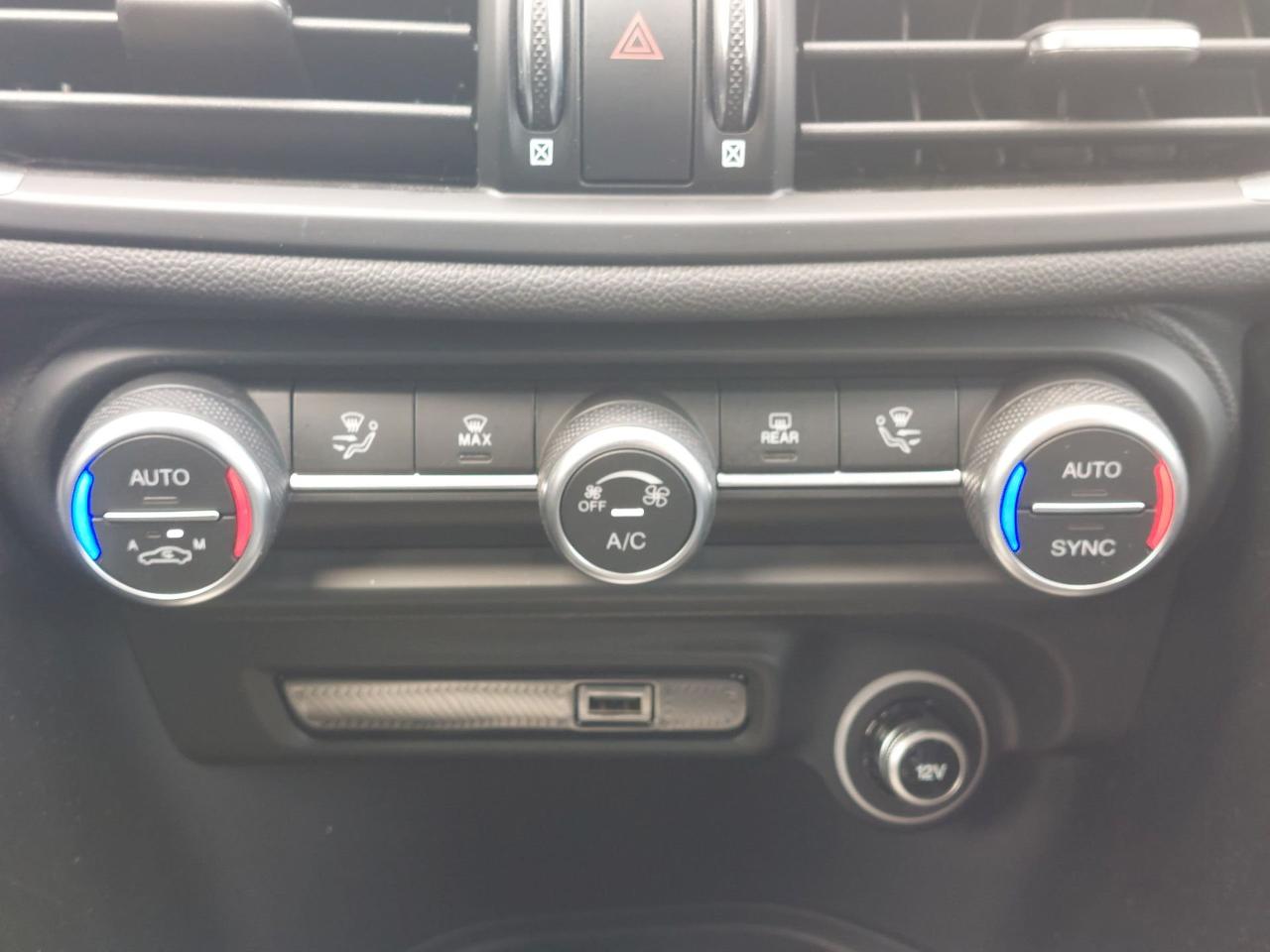 Alfa Romeo Alfa Romeo Giulia usata, con navigatore
