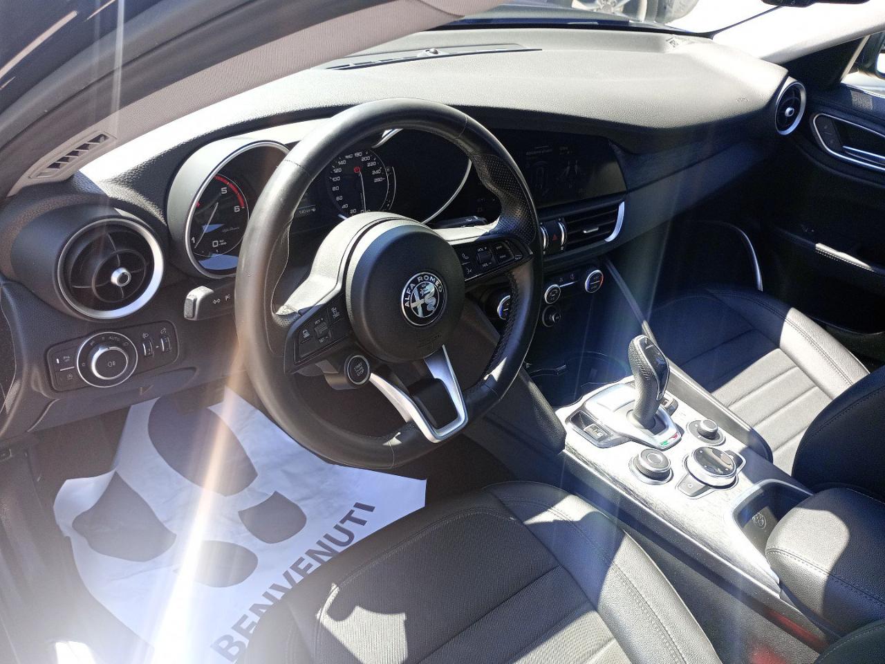 Alfa Romeo Alfa Romeo Giulia usata, con radio cd e mp3