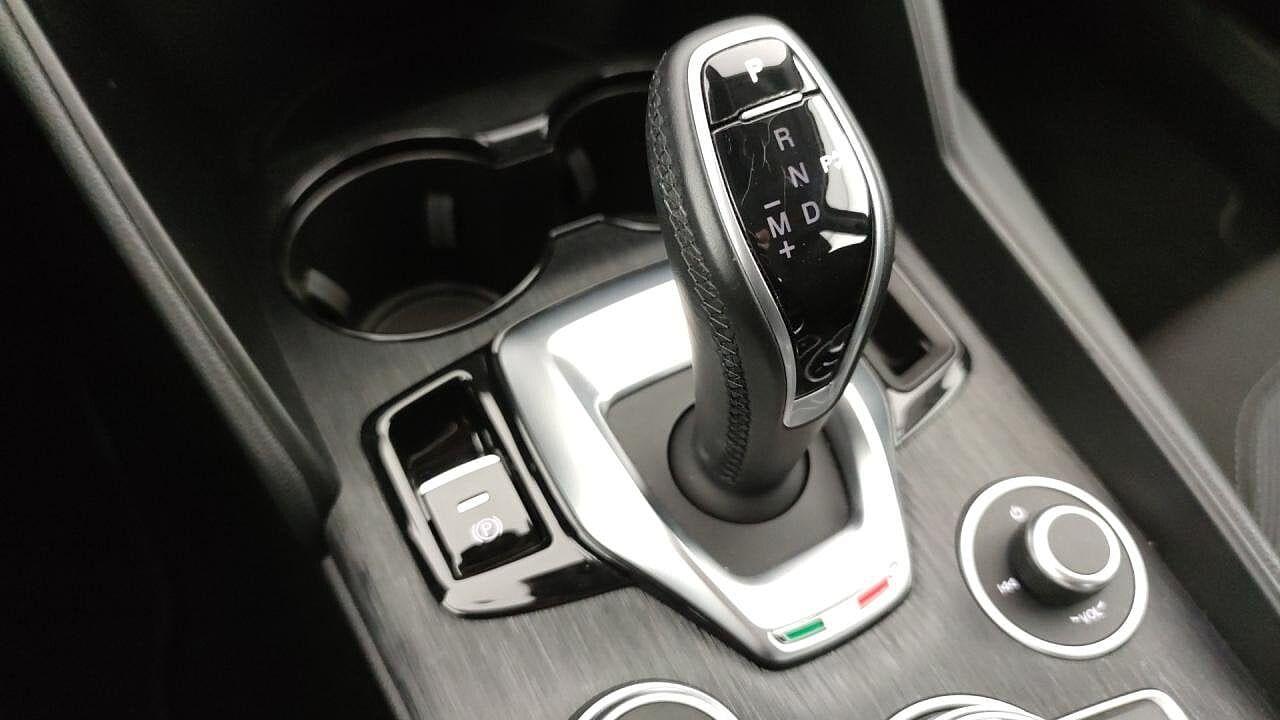 Alfa Romeo Alfa Romeo Giulia usata 10