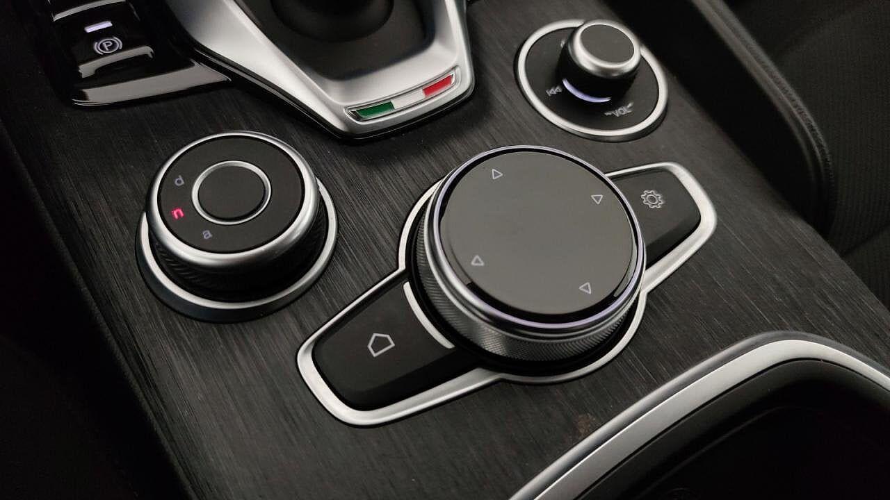 Alfa Romeo Alfa Romeo Giulia usata 16