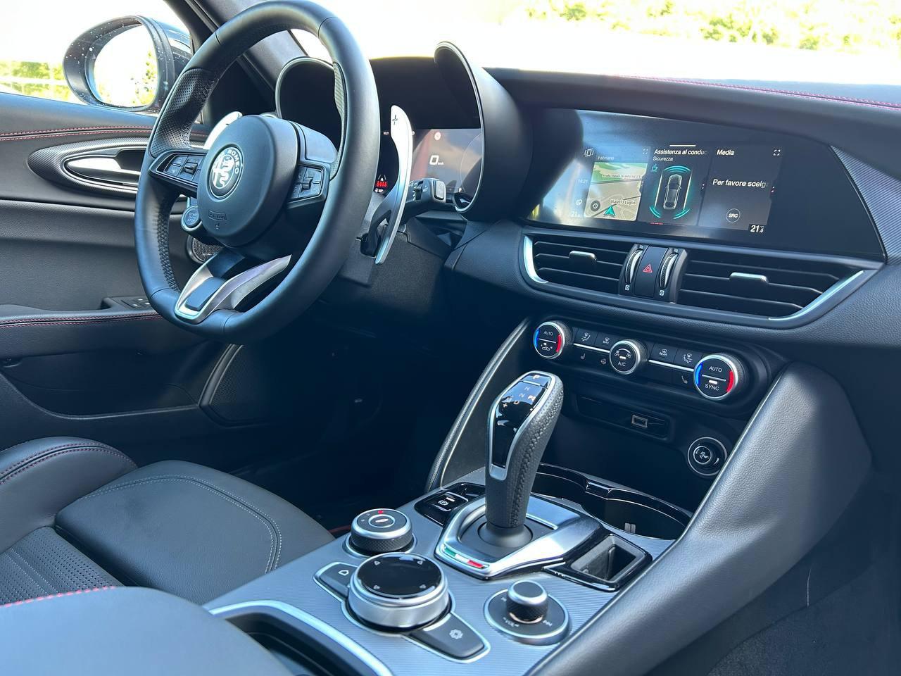 Alfa Romeo Alfa Romeo Giulia usata 14