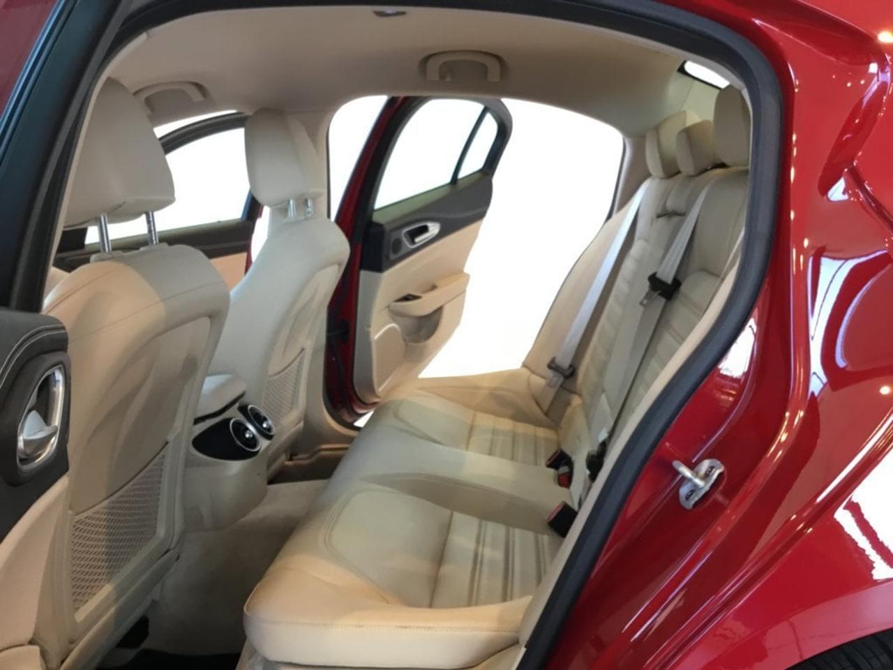 Alfa Romeo Alfa Romeo Giulia usata, con fari xenon