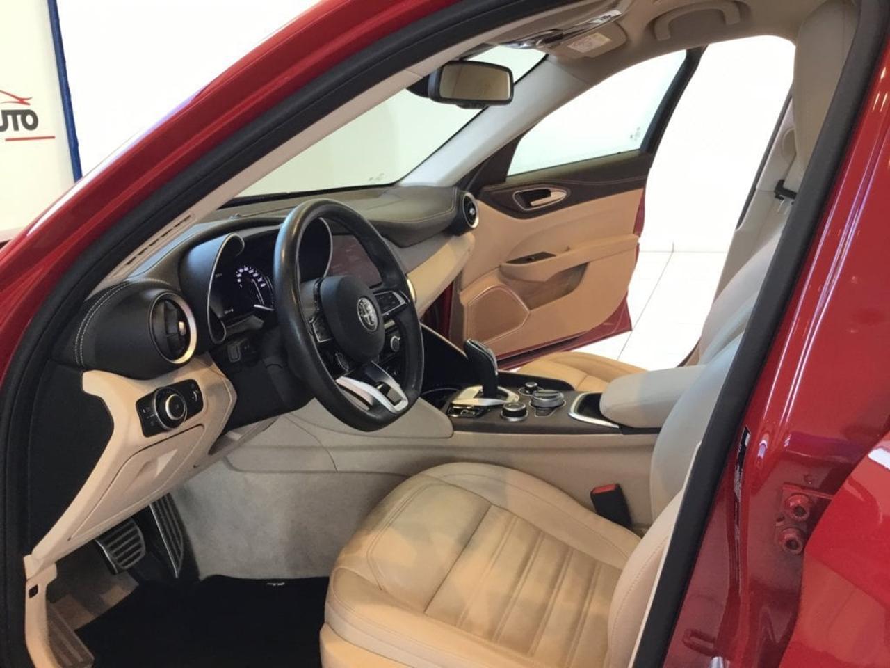 Alfa Romeo Alfa Romeo Giulia usata, con park distance control