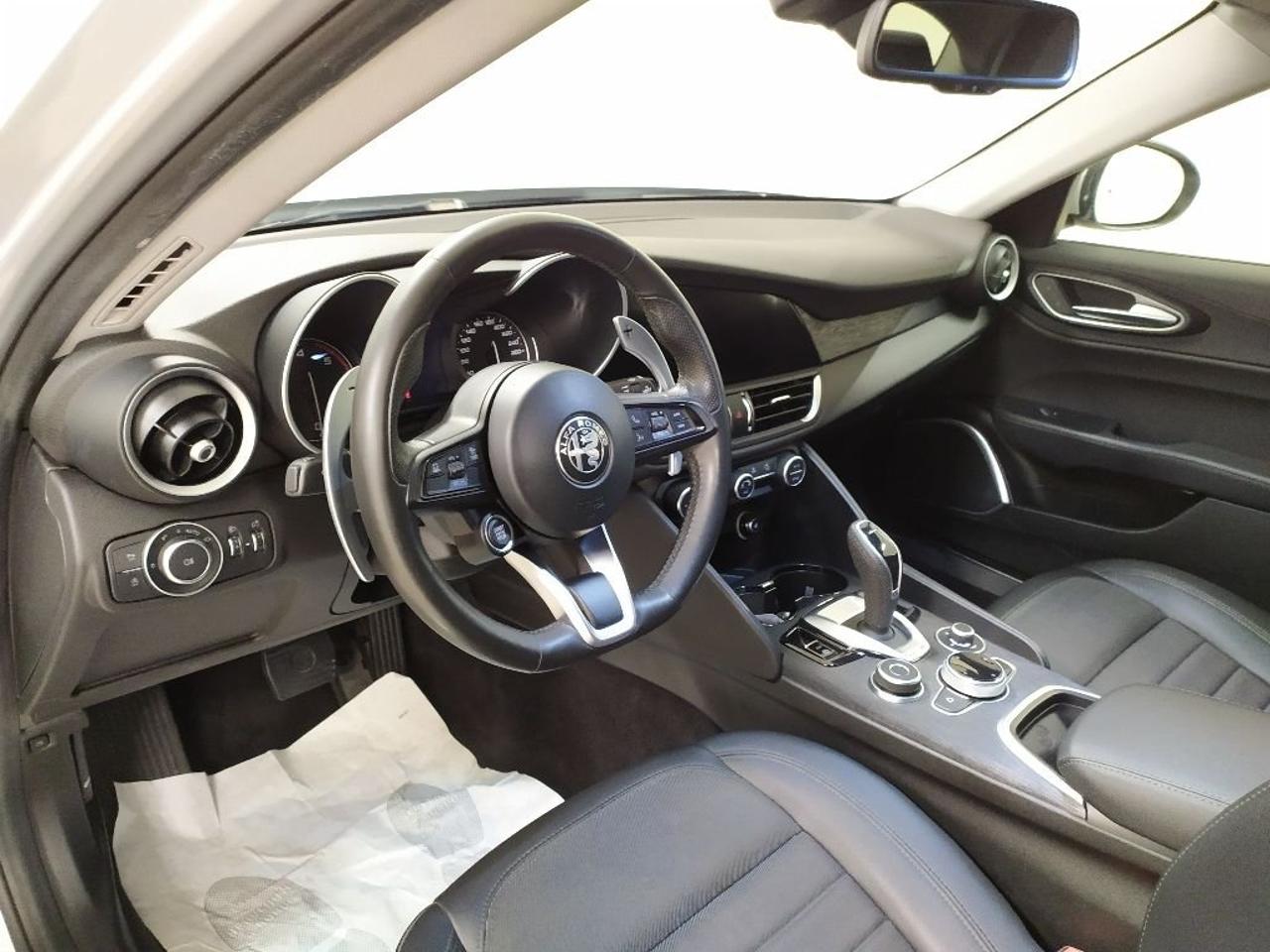 Alfa Romeo Alfa Romeo Giulia usata, con pacchetto sportivo