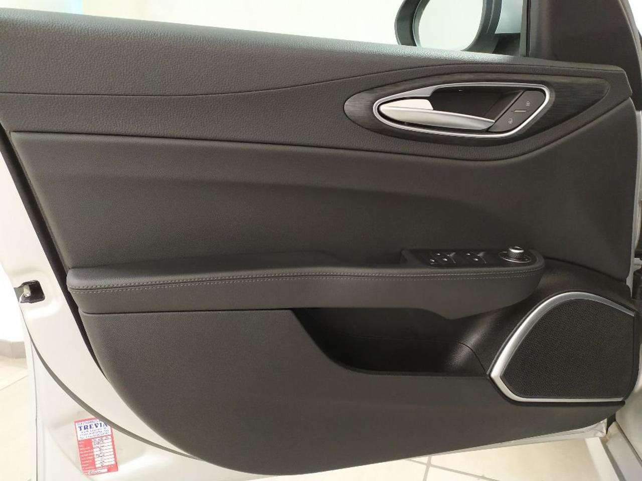 Alfa Romeo Alfa Romeo Giulia usata 7