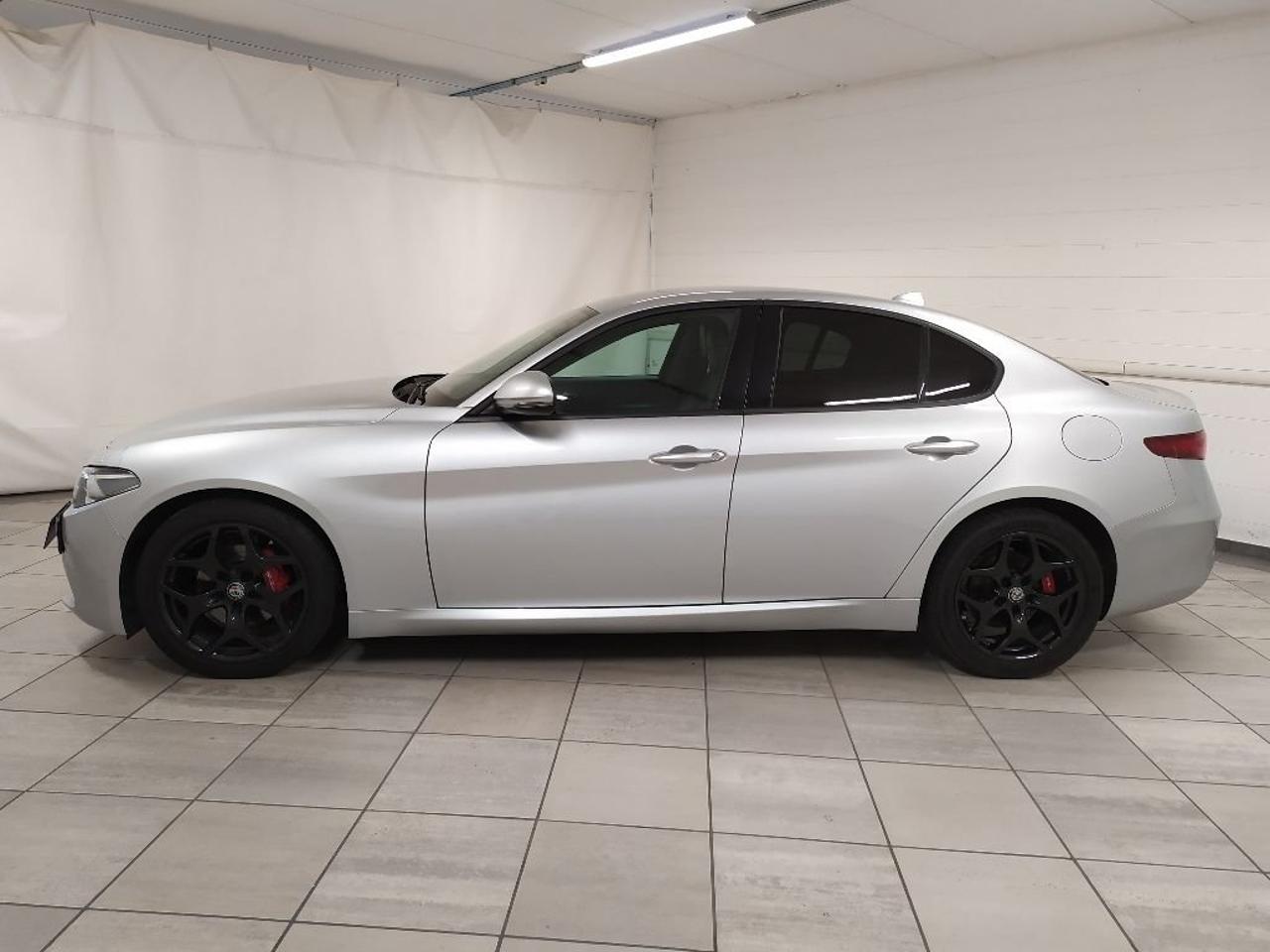 Alfa Romeo Alfa Romeo Giulia usata 12