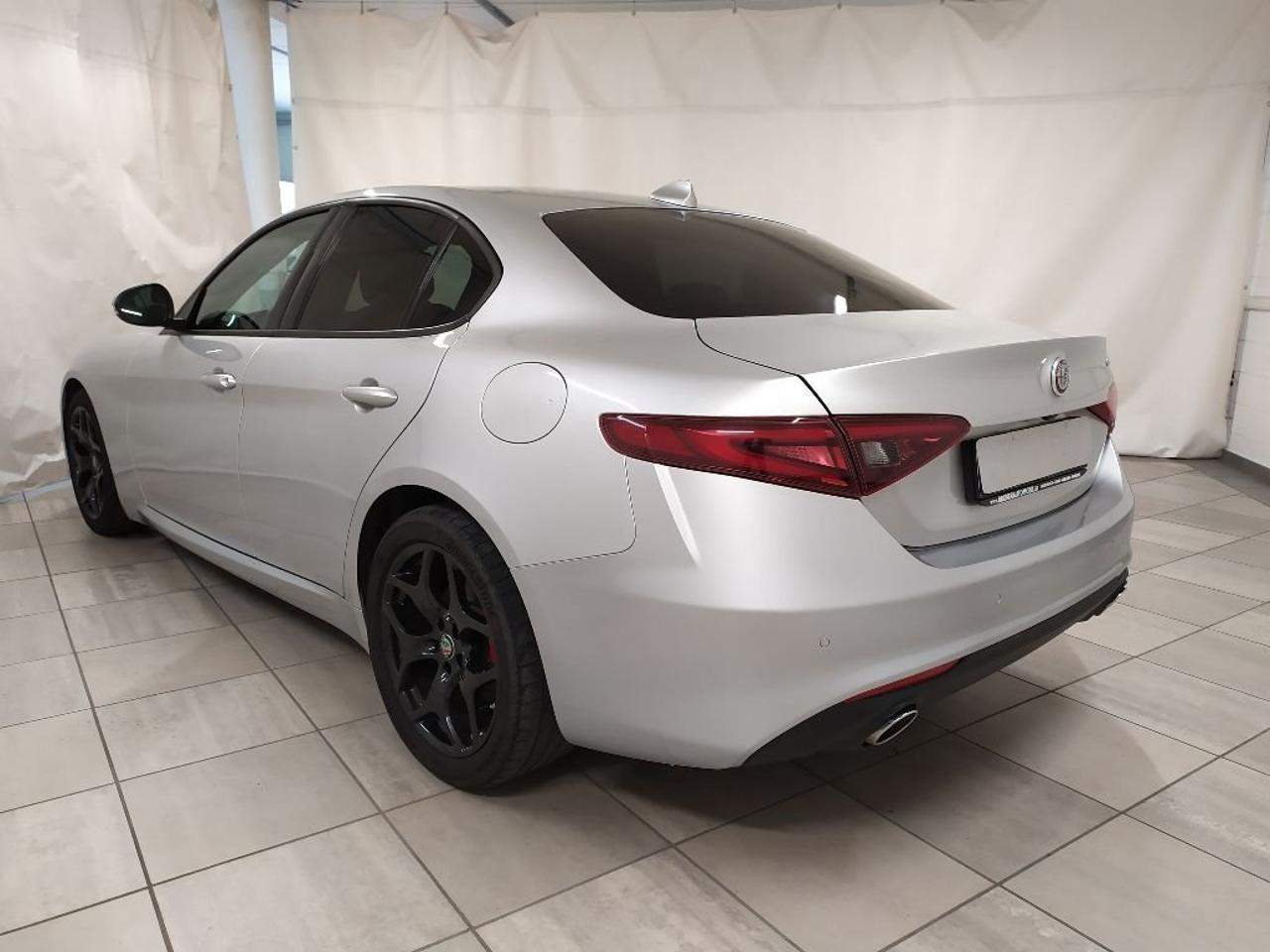 Alfa Romeo Alfa Romeo Giulia usata 16