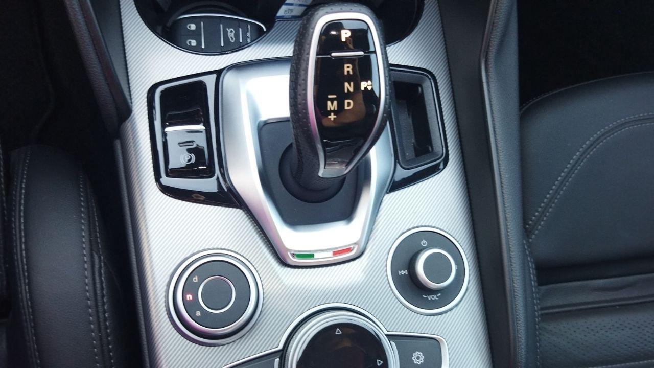 Alfa Romeo Alfa Romeo Giulia usata 14