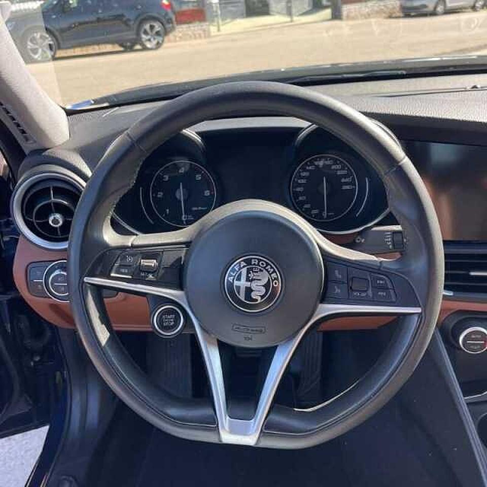Alfa Romeo Alfa Romeo Giulia usata 4