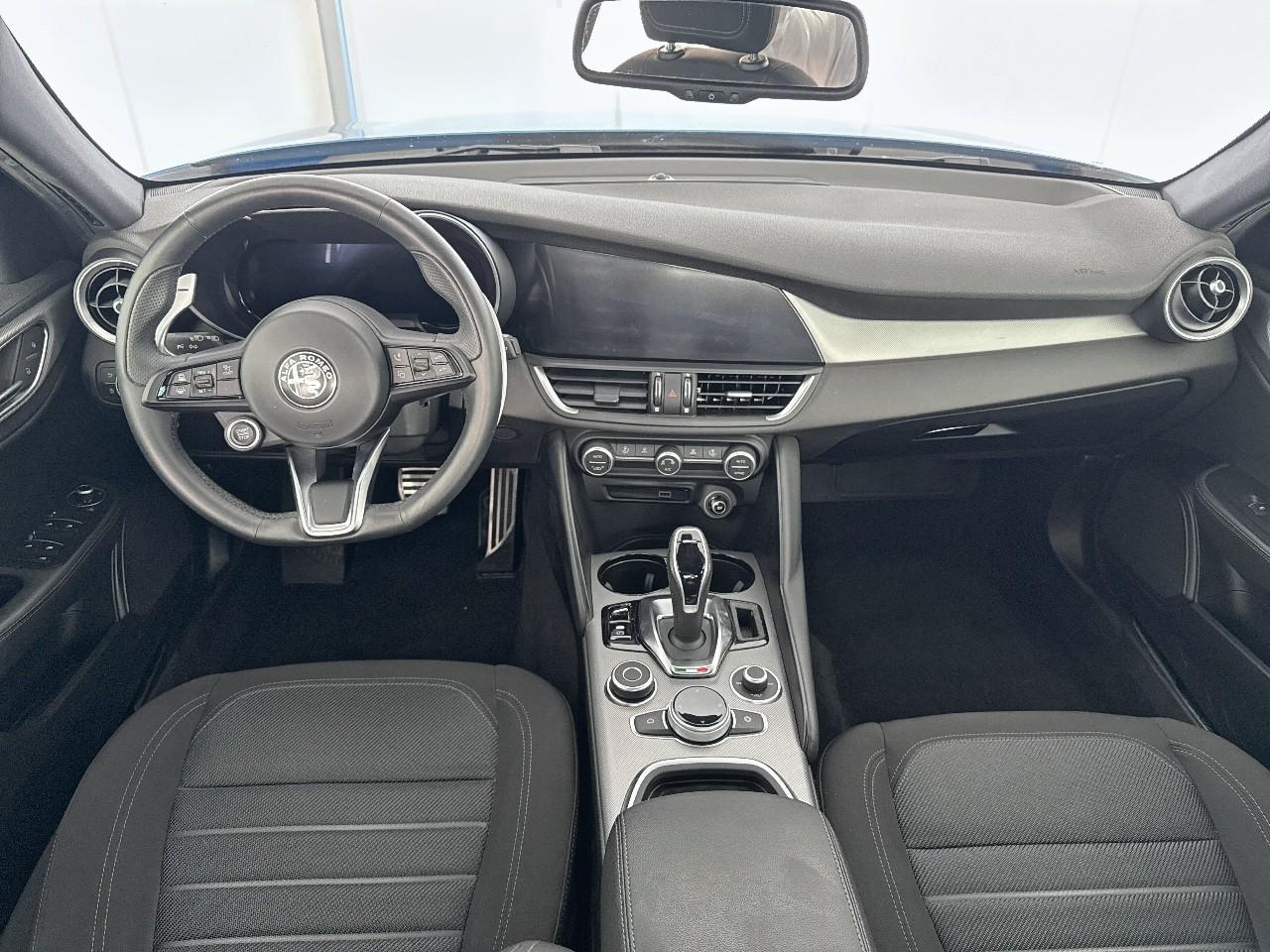 Alfa Romeo Alfa Romeo Giulia usata, con chiusura centralizzata scheda , incl. cristalli elettrici