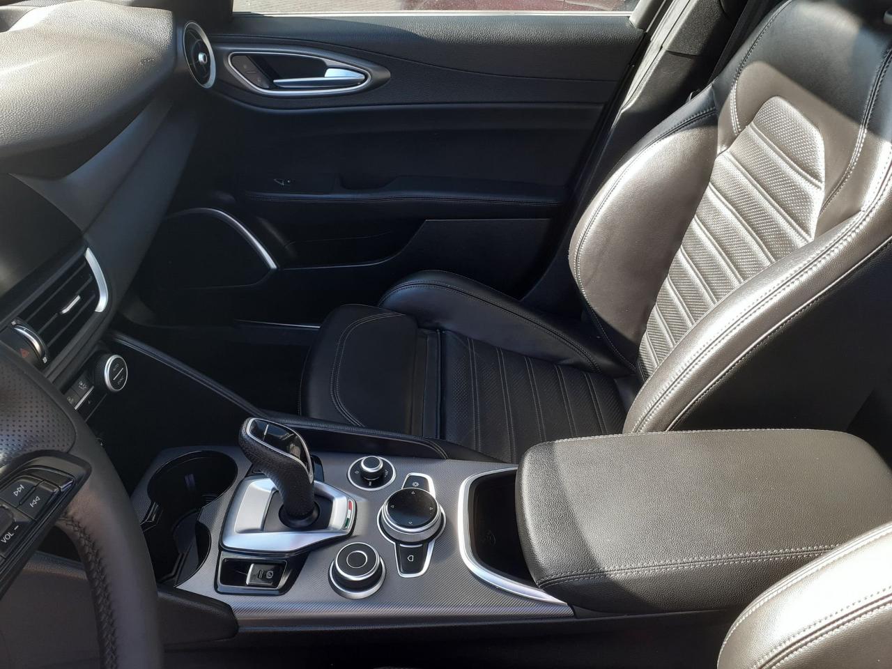 Alfa Romeo Alfa Romeo Giulia usata, con fari xenon