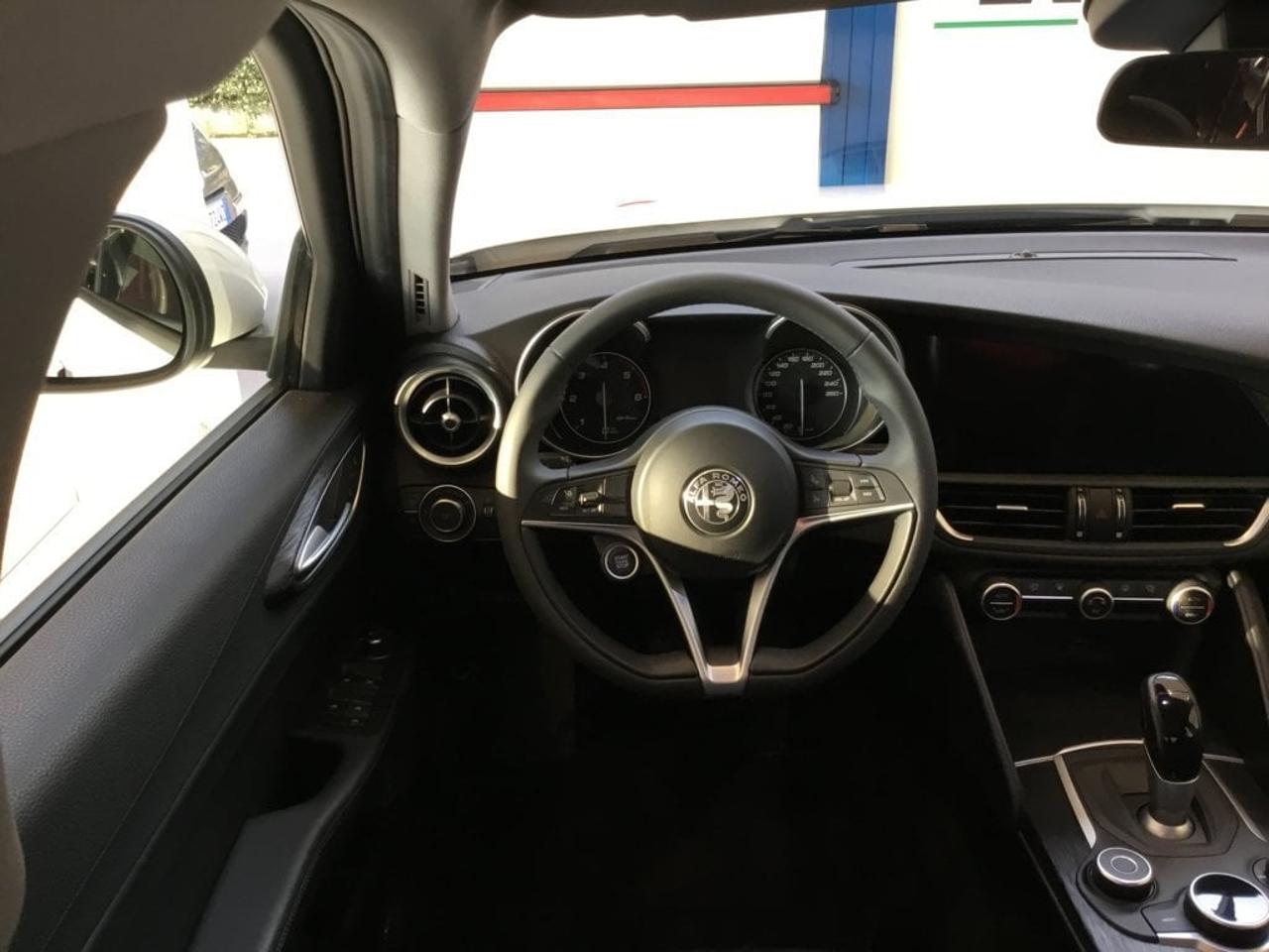 Alfa Romeo Alfa Romeo Giulia usata, con chiusura centralizzata