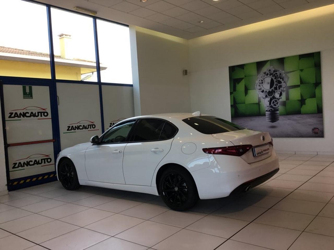 Alfa Romeo Alfa Romeo Giulia usata 13