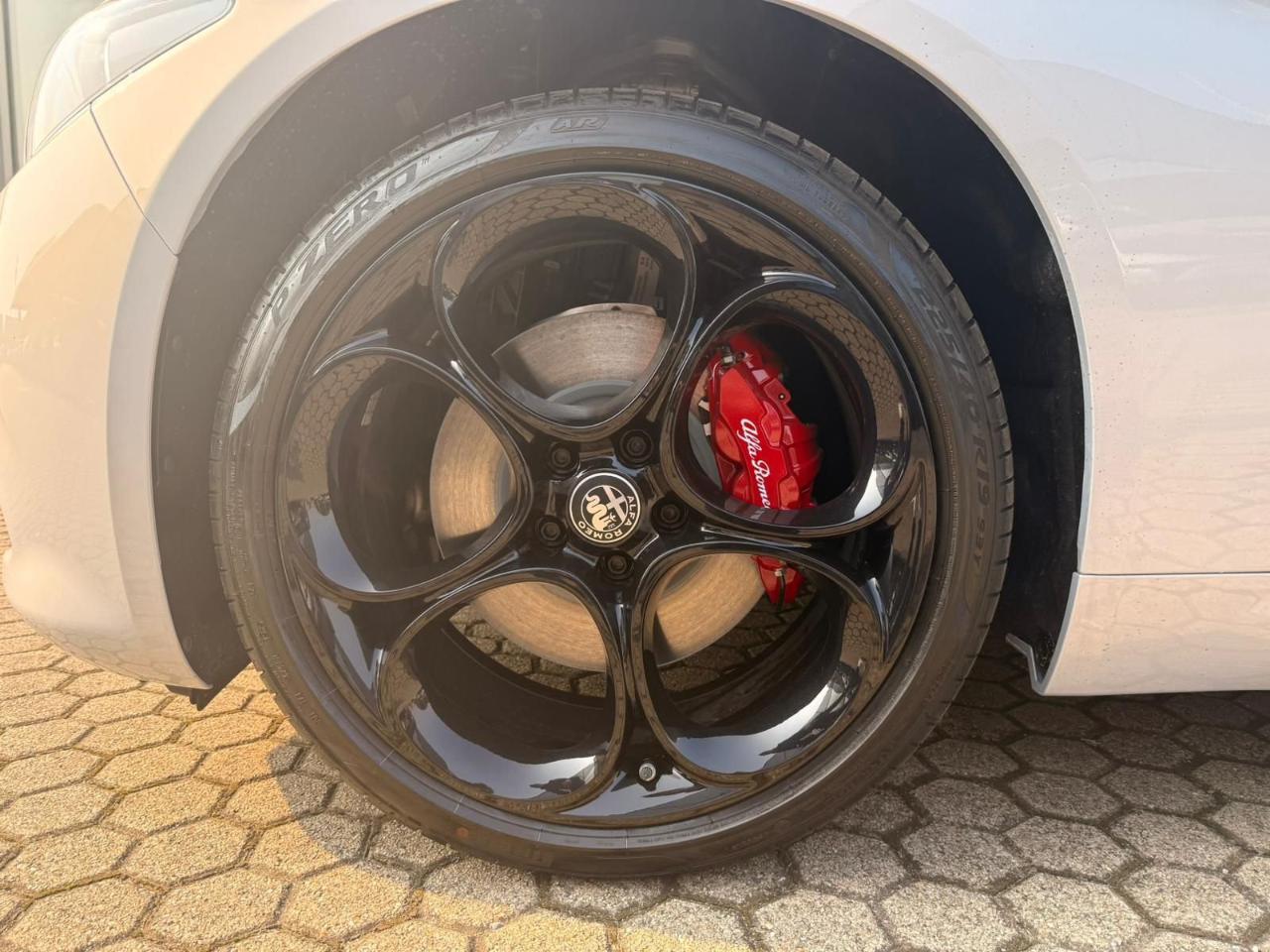 Alfa Romeo Alfa Romeo Giulia usata, con chiusura centralizzata