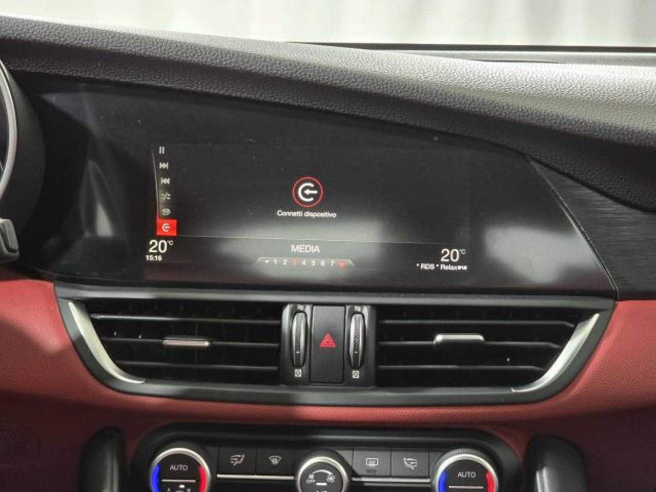 Alfa Romeo Alfa Romeo Giulia usata, con navigatore