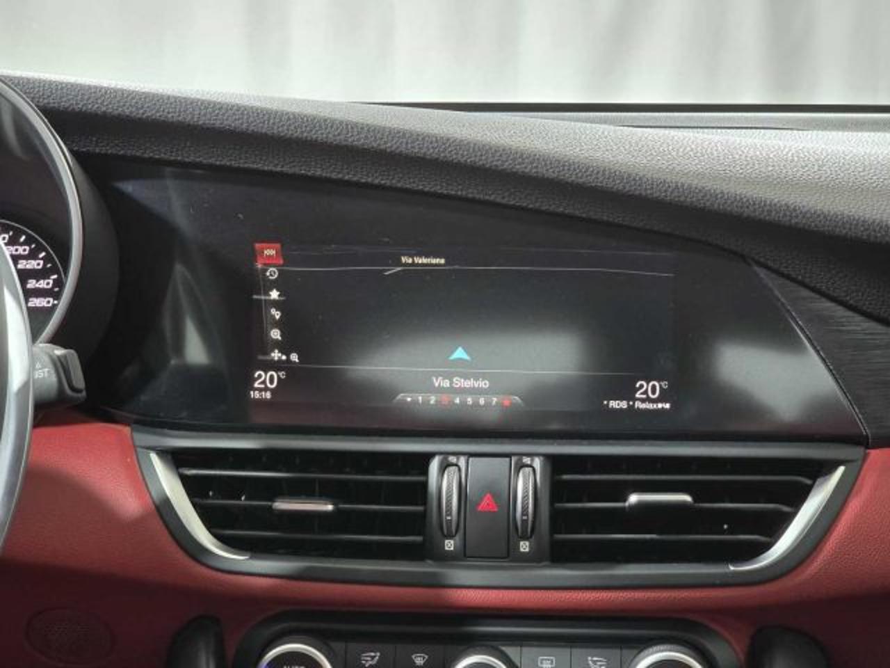 Alfa Romeo Alfa Romeo Giulia usata 12