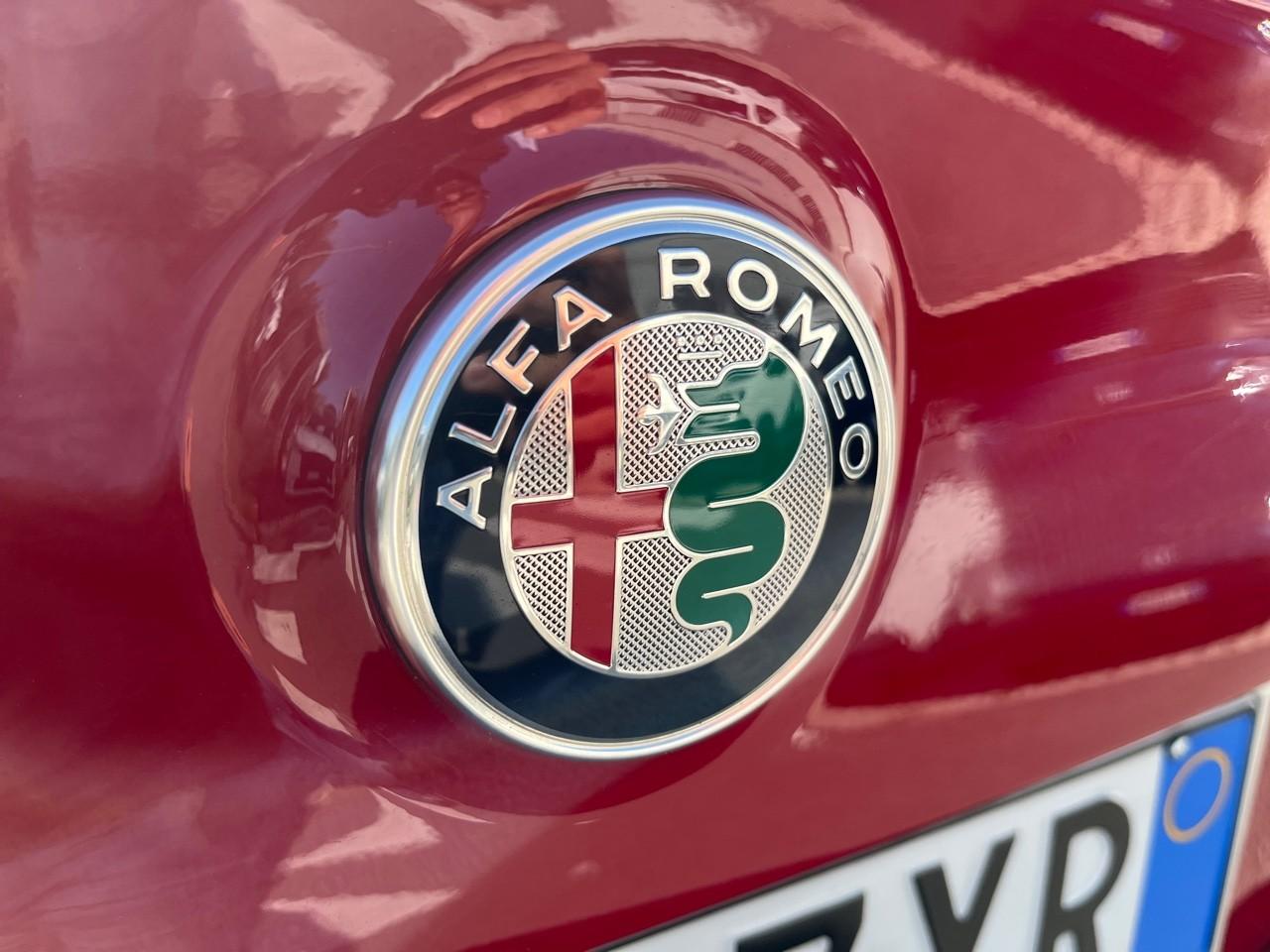 Alfa Romeo Alfa Romeo Giulia usata 9