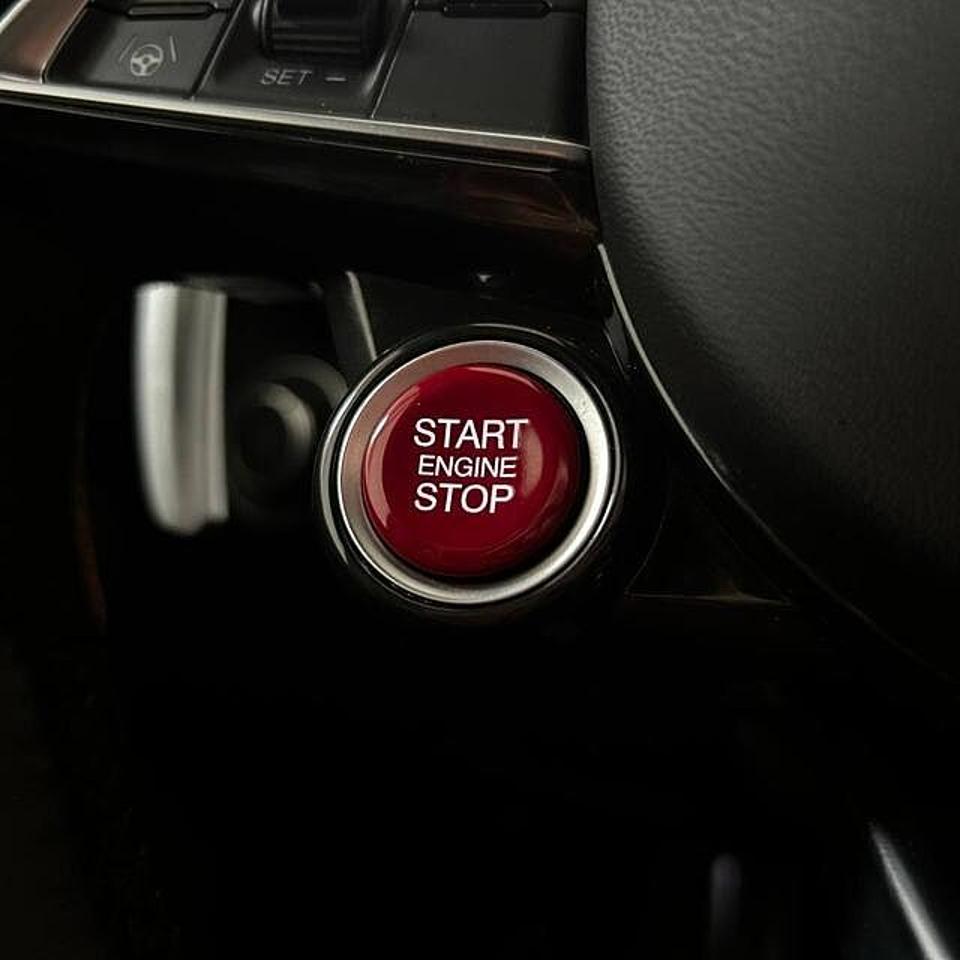 Alfa Romeo Alfa Romeo Giulia usata 21