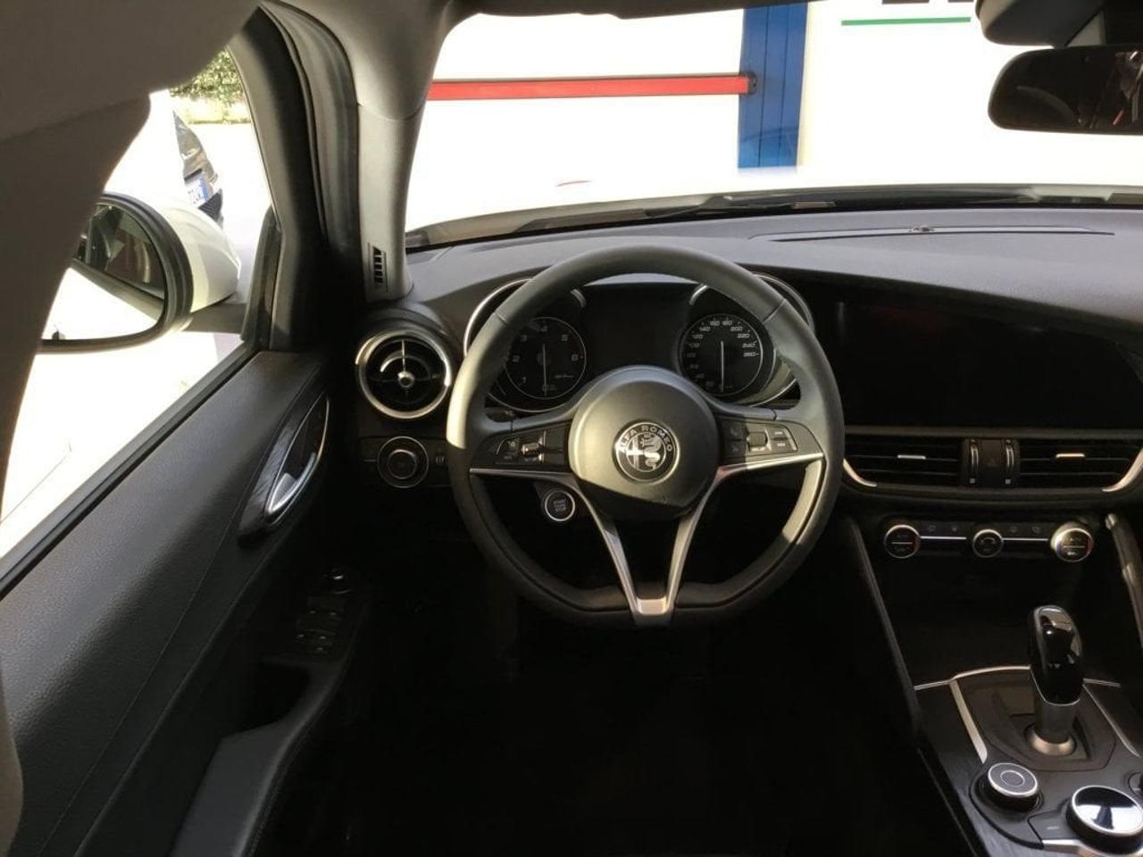 Alfa Romeo Alfa Romeo Giulia usata 2