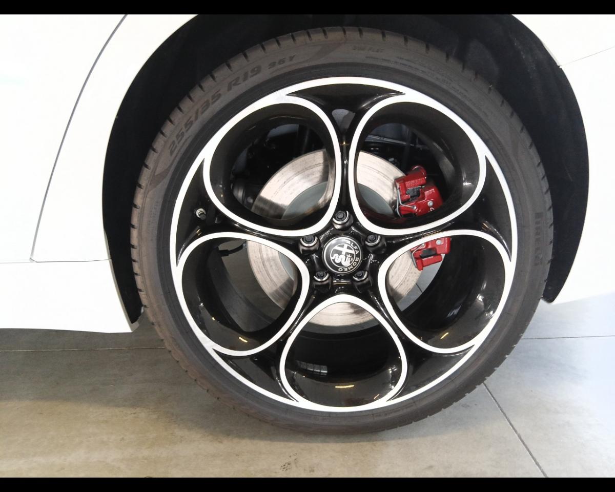 Alfa Romeo Alfa Romeo Giulia usata 16