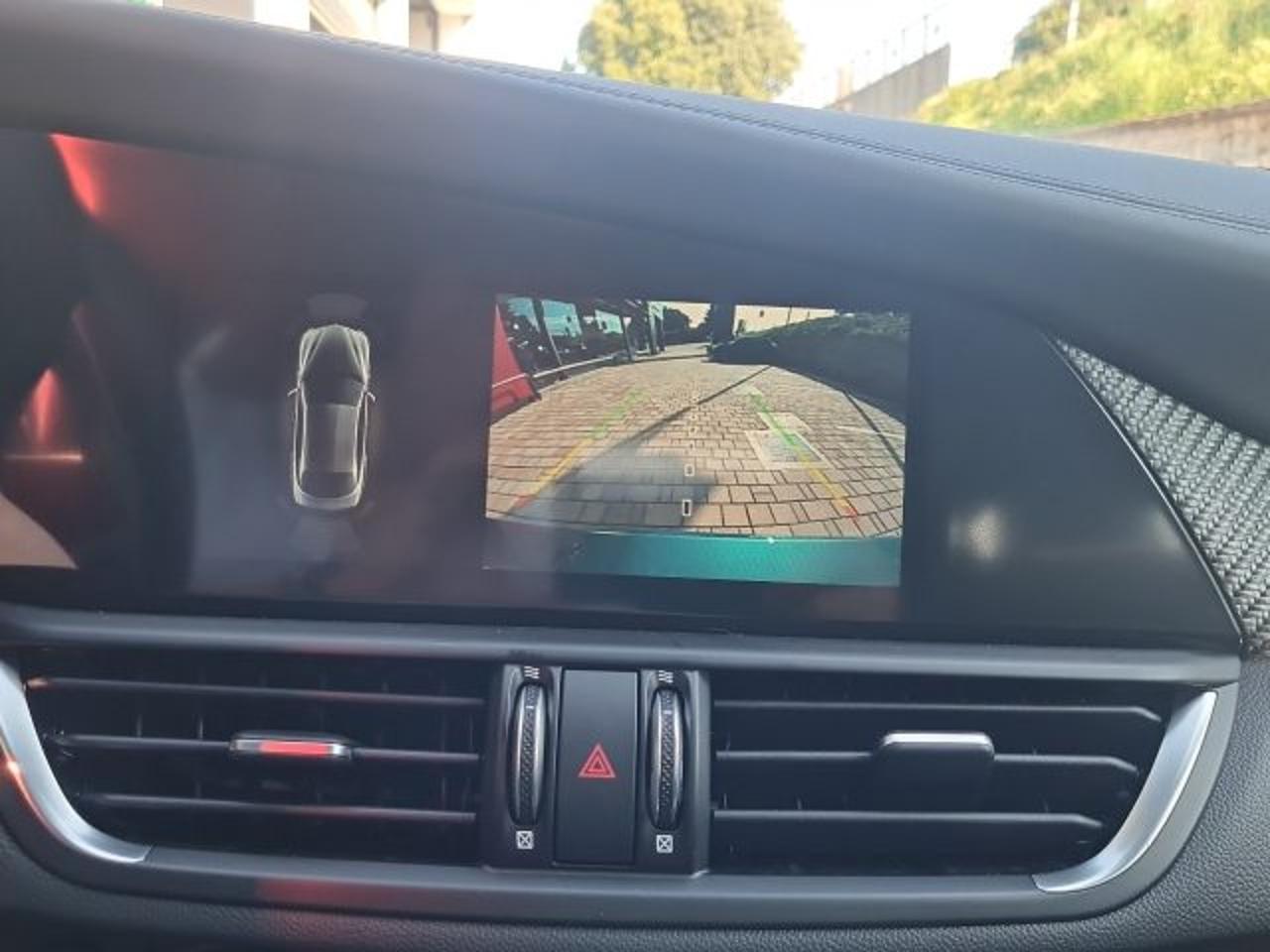 Alfa Romeo Alfa Romeo Giulia usata 8