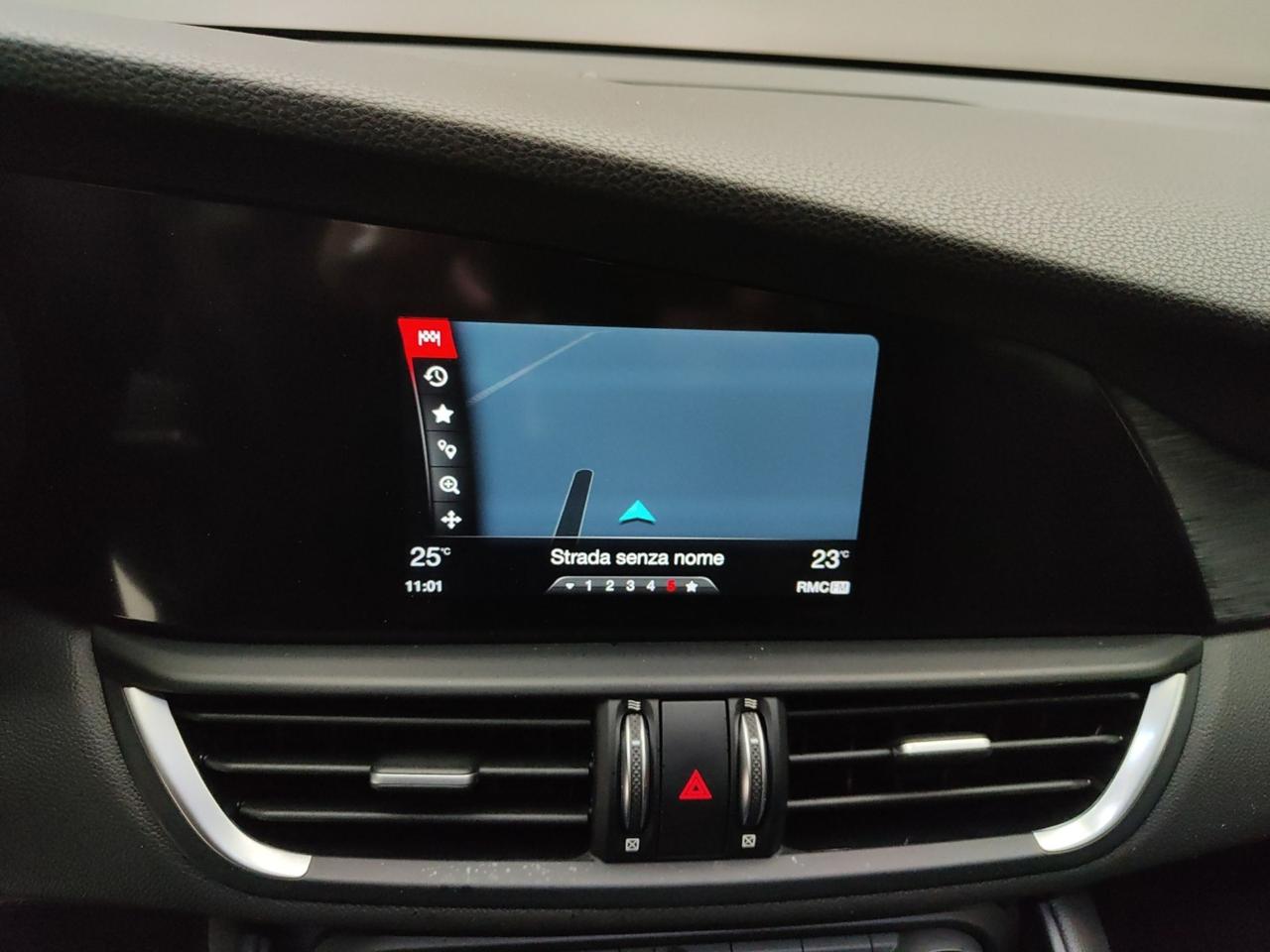 Alfa Romeo Alfa Romeo Giulia usata 9