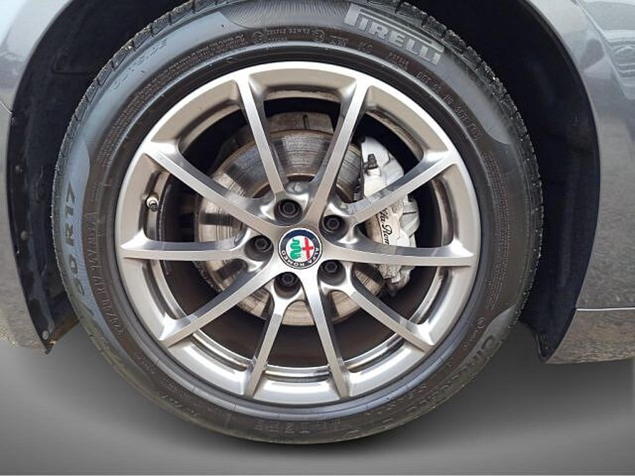 Alfa Romeo Alfa Romeo Giulia usata 25