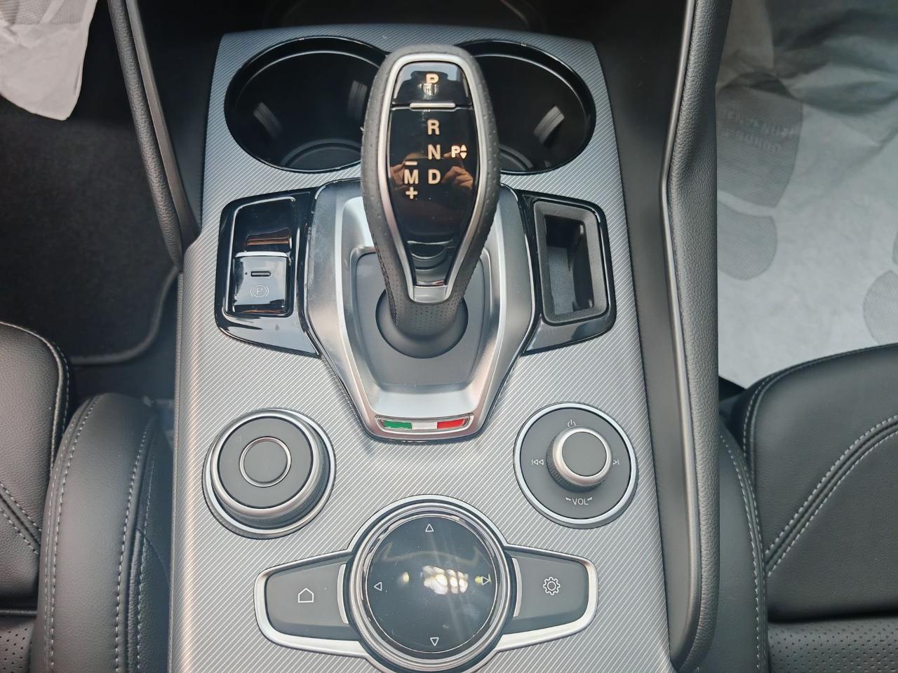 Alfa Romeo Alfa Romeo Giulia usata 9