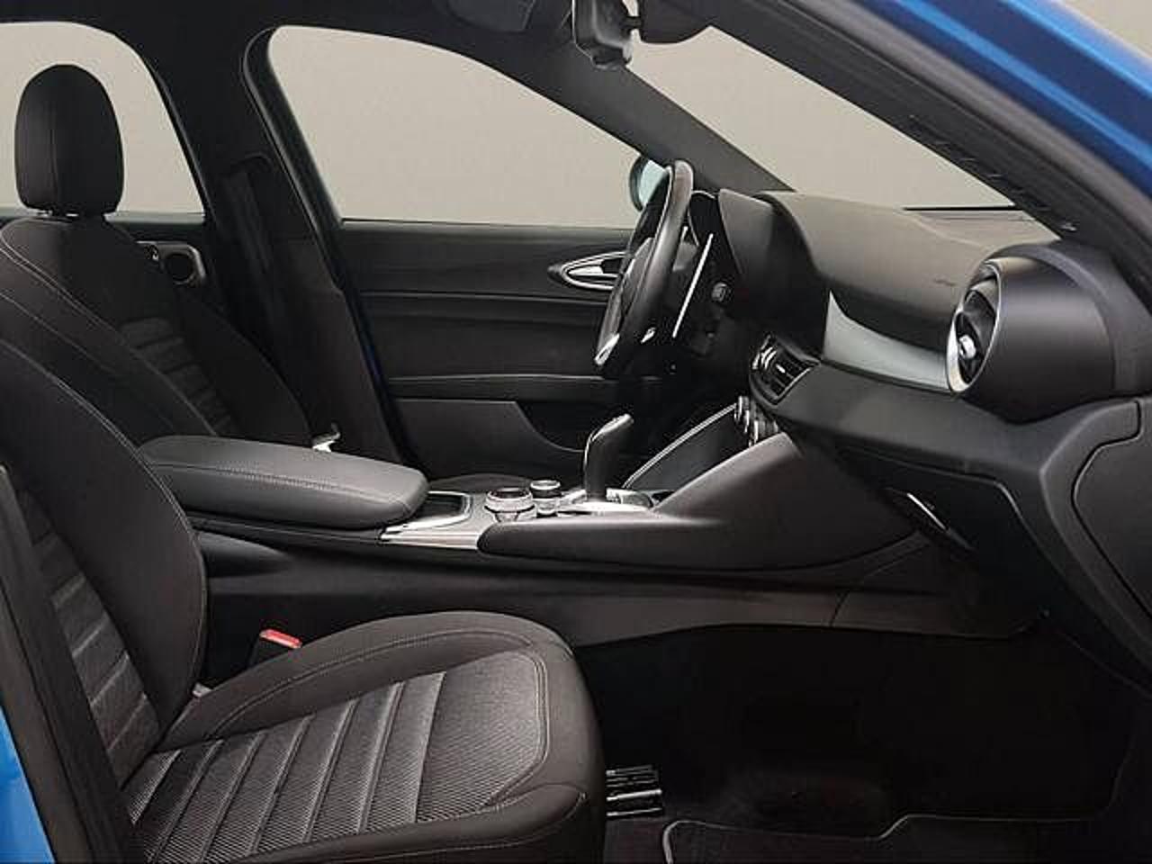 Alfa Romeo Alfa Romeo Giulia usata 4