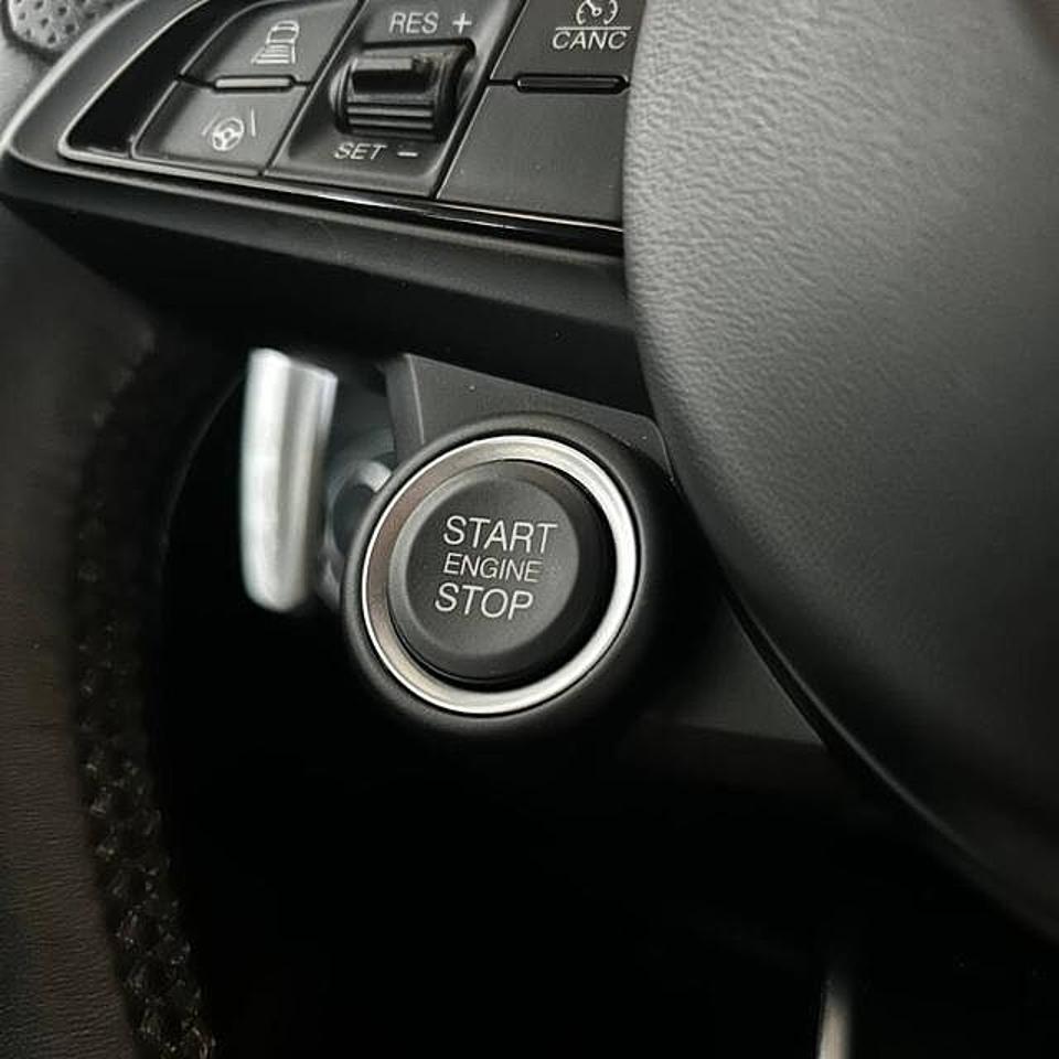 Alfa Romeo Alfa Romeo Giulia usata 23